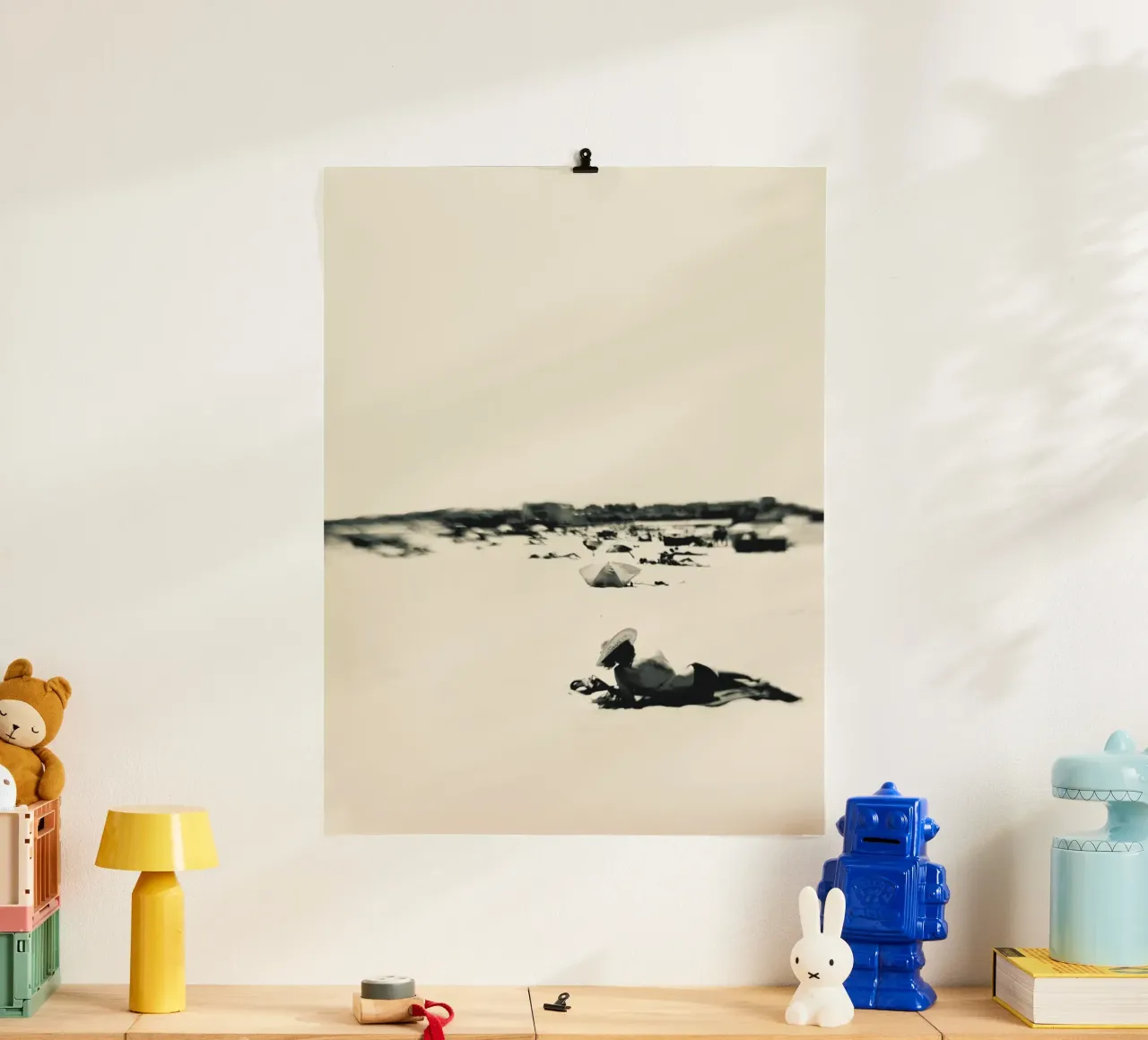 Lady On The Beach carta hahnemühle da Ingrid Beddoes