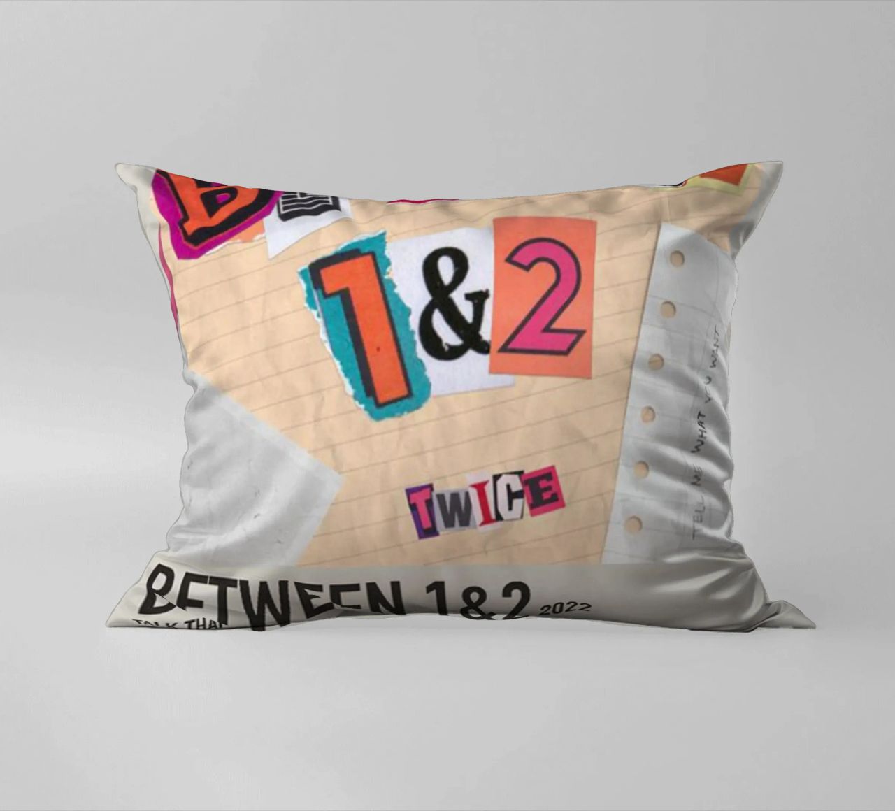 BETWEEN 1&2 2022 TWICE cuscino da SoundStudio