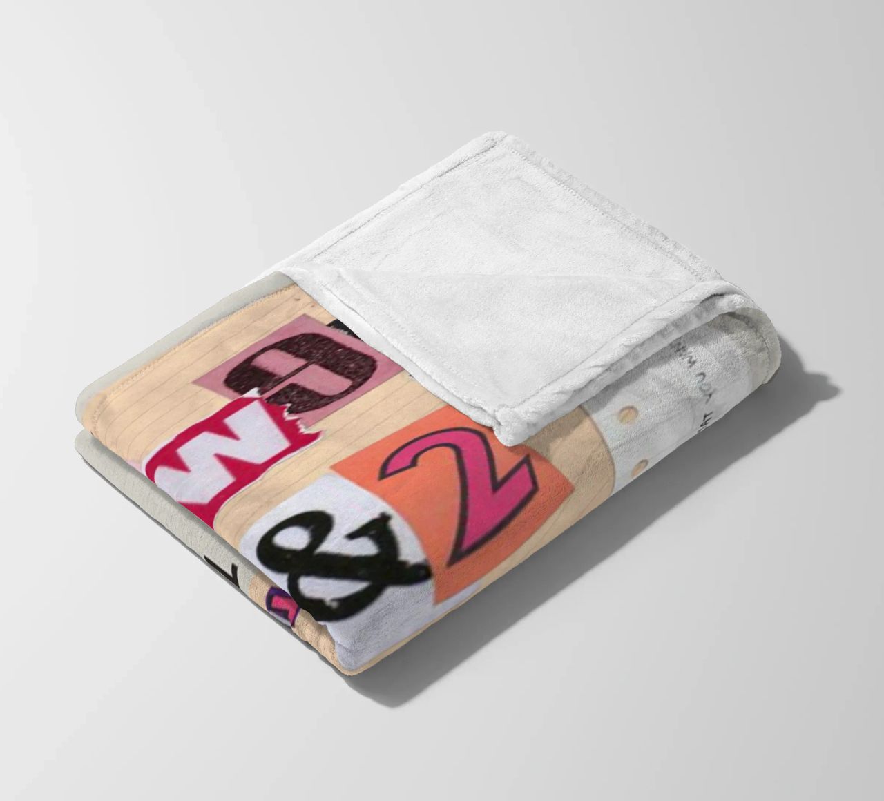BETWEEN 1&2 2022 TWICE coperta in pile da SoundStudio