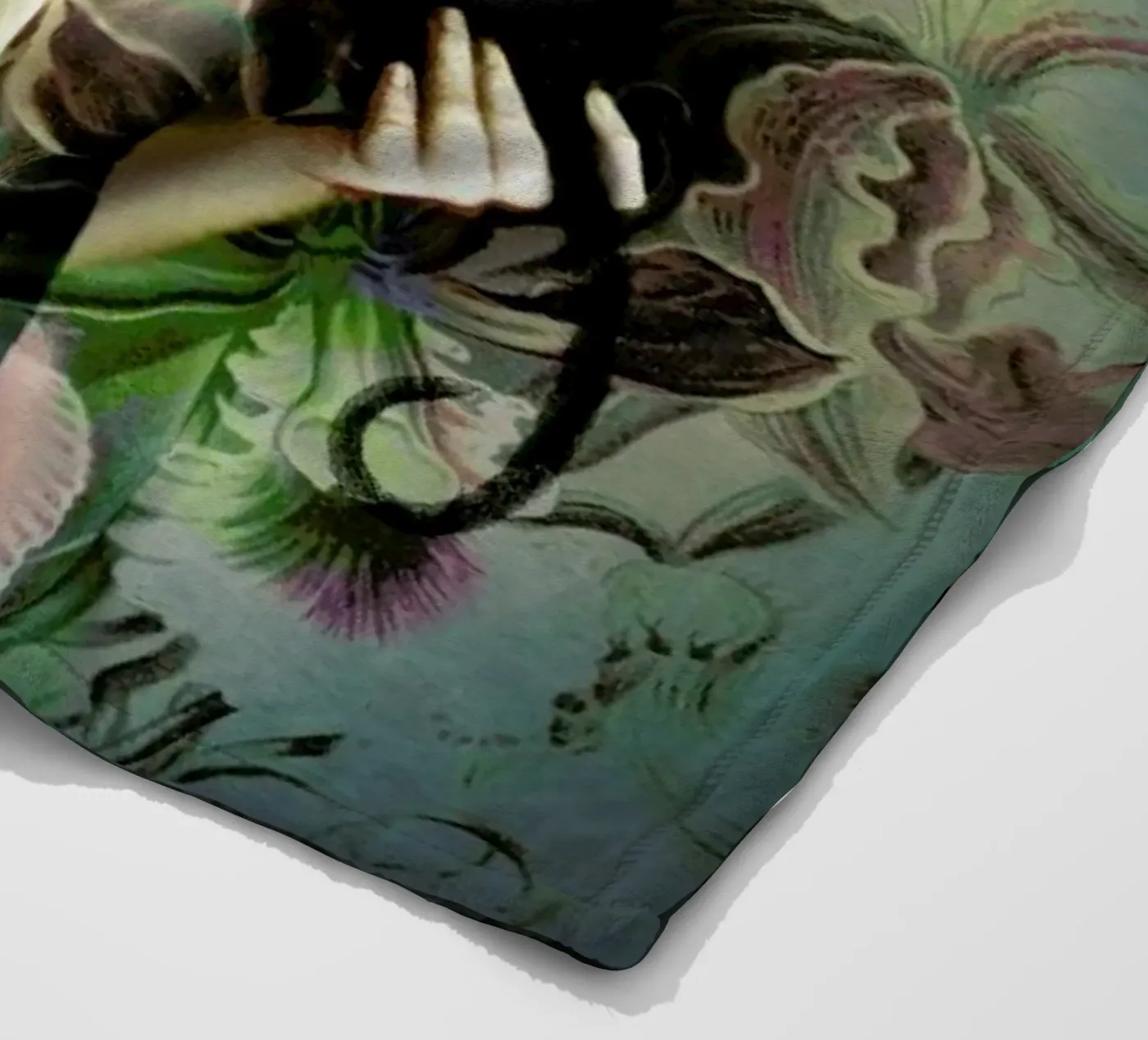 Frida fleece blanket by Catrin Welz-Stein