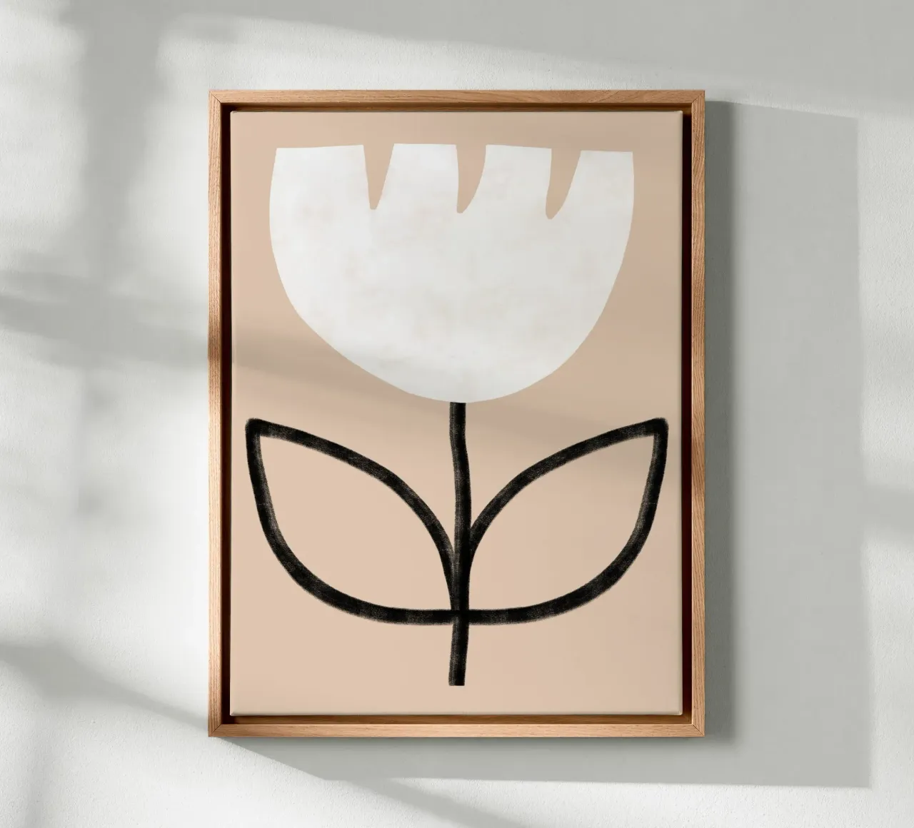 Tulip on beige tela con Cornice a cassetta da BAINAI
