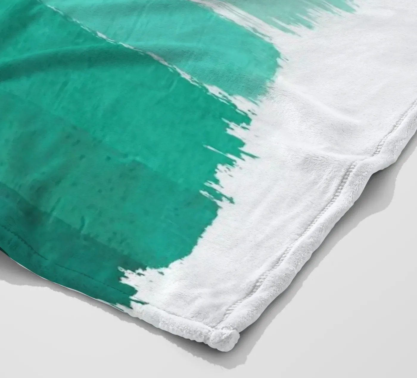 Ombre Ocean Fleecedecke von Charlotte Winter