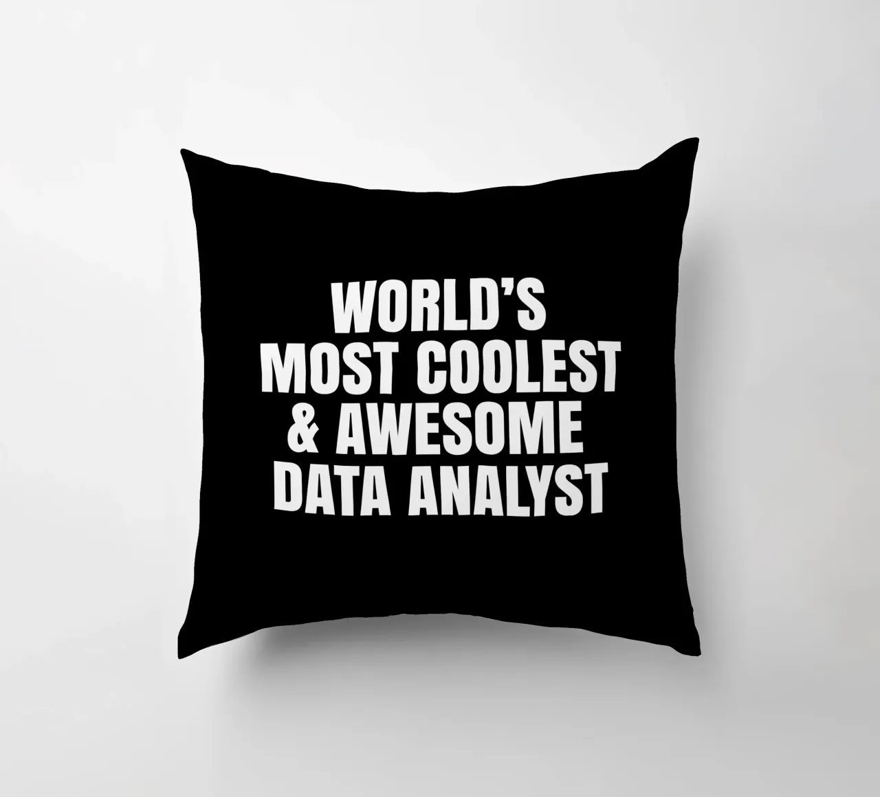 World's most coolest and awesome data analyst cuscino da happieeagle