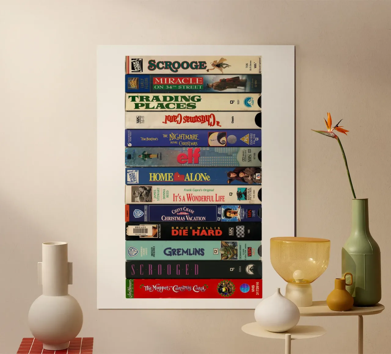 Las mejores películas de Navidad - VHS Print poster con marco de plástico de MrMustardPrints