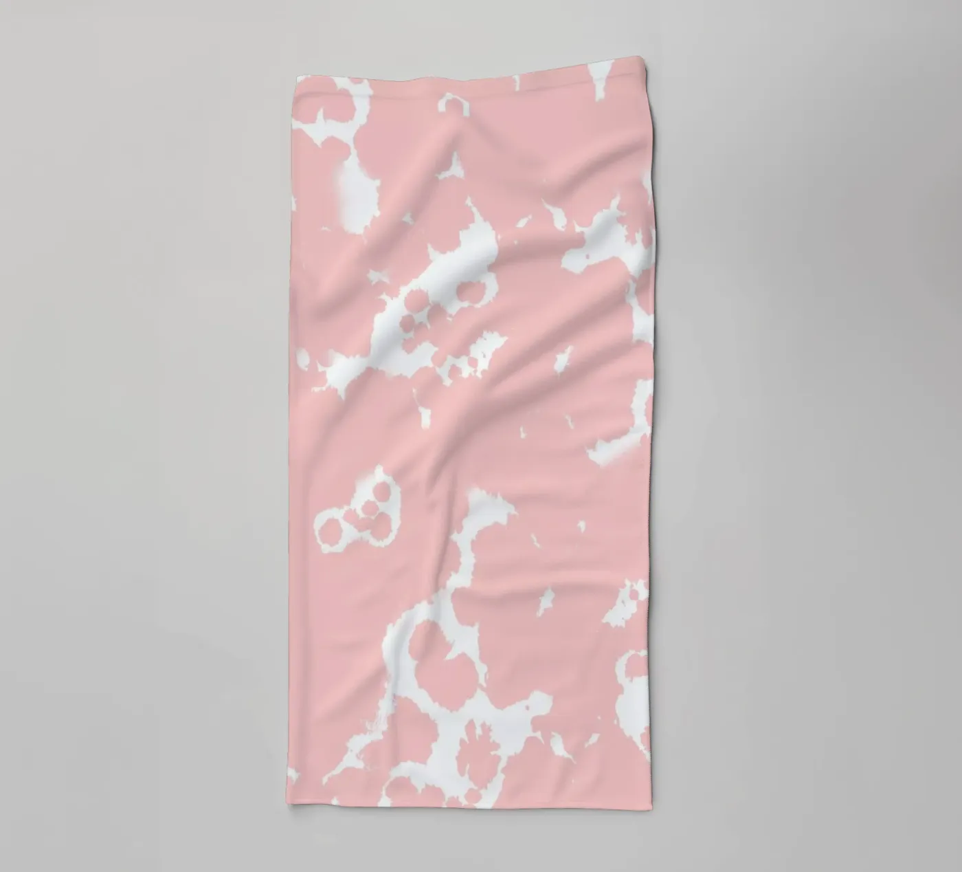 Rosequartz towel by Charlotte Winter