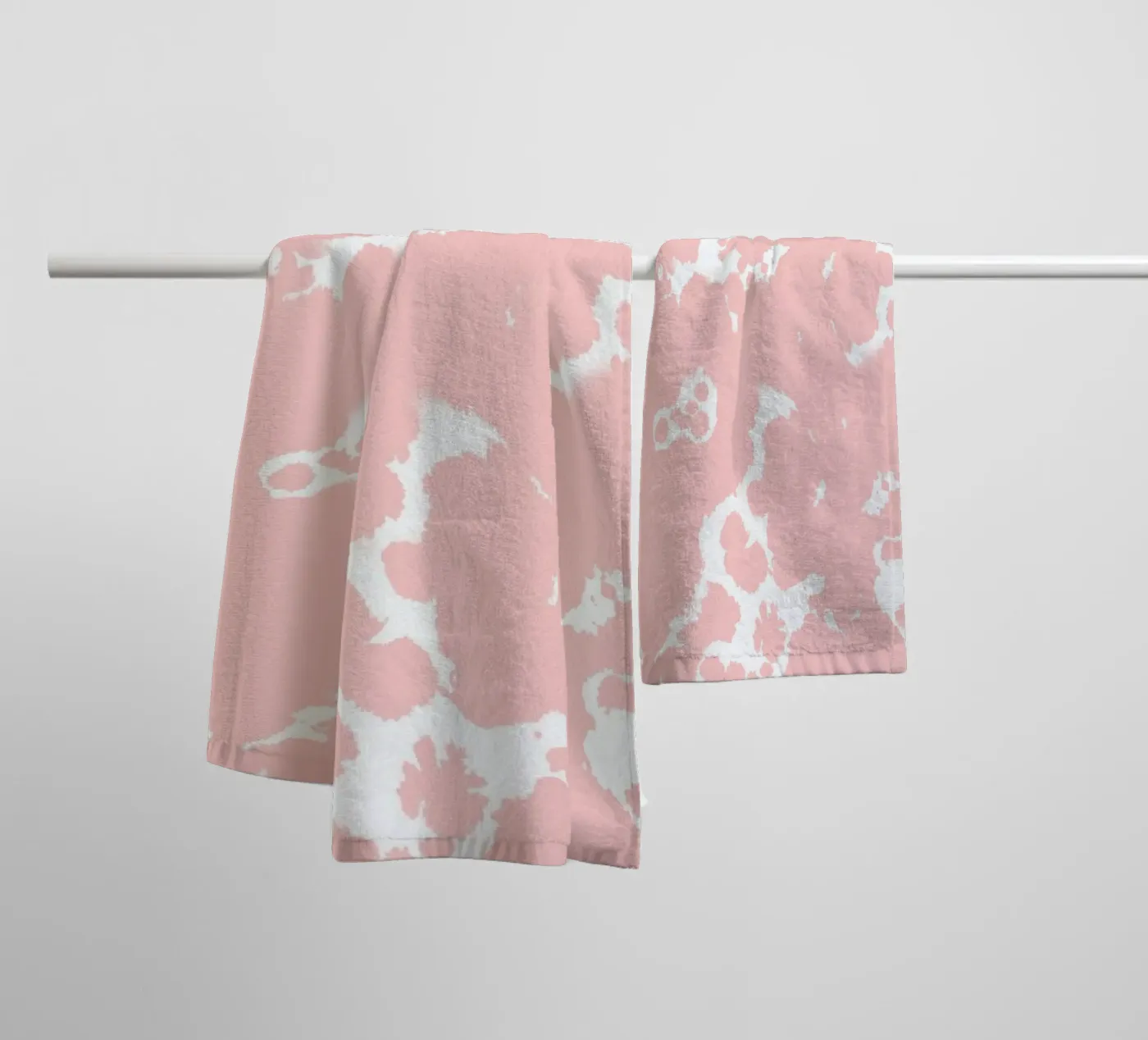 Rosequartz towel by Charlotte Winter
