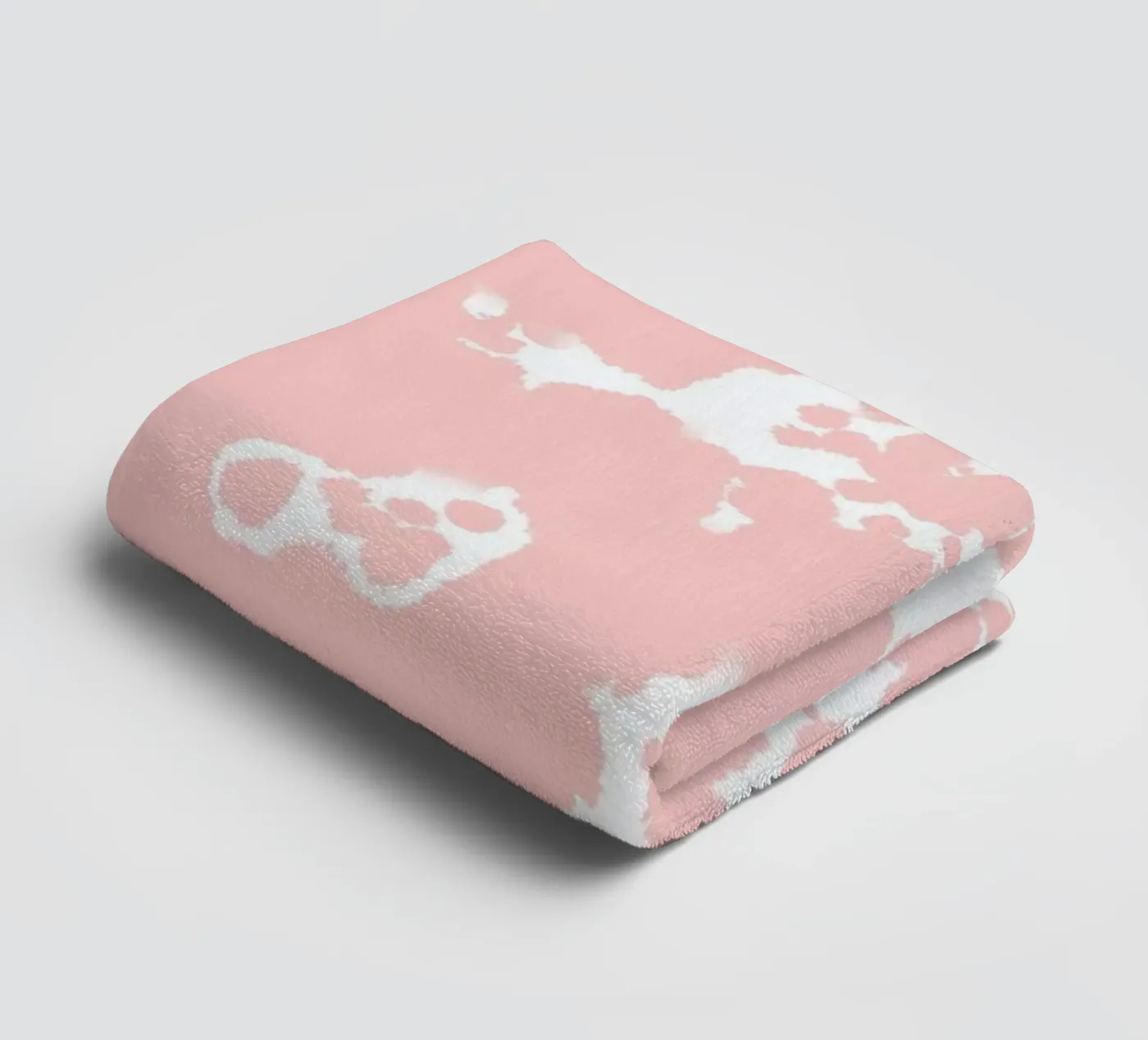 Rosequartz towel by Charlotte Winter