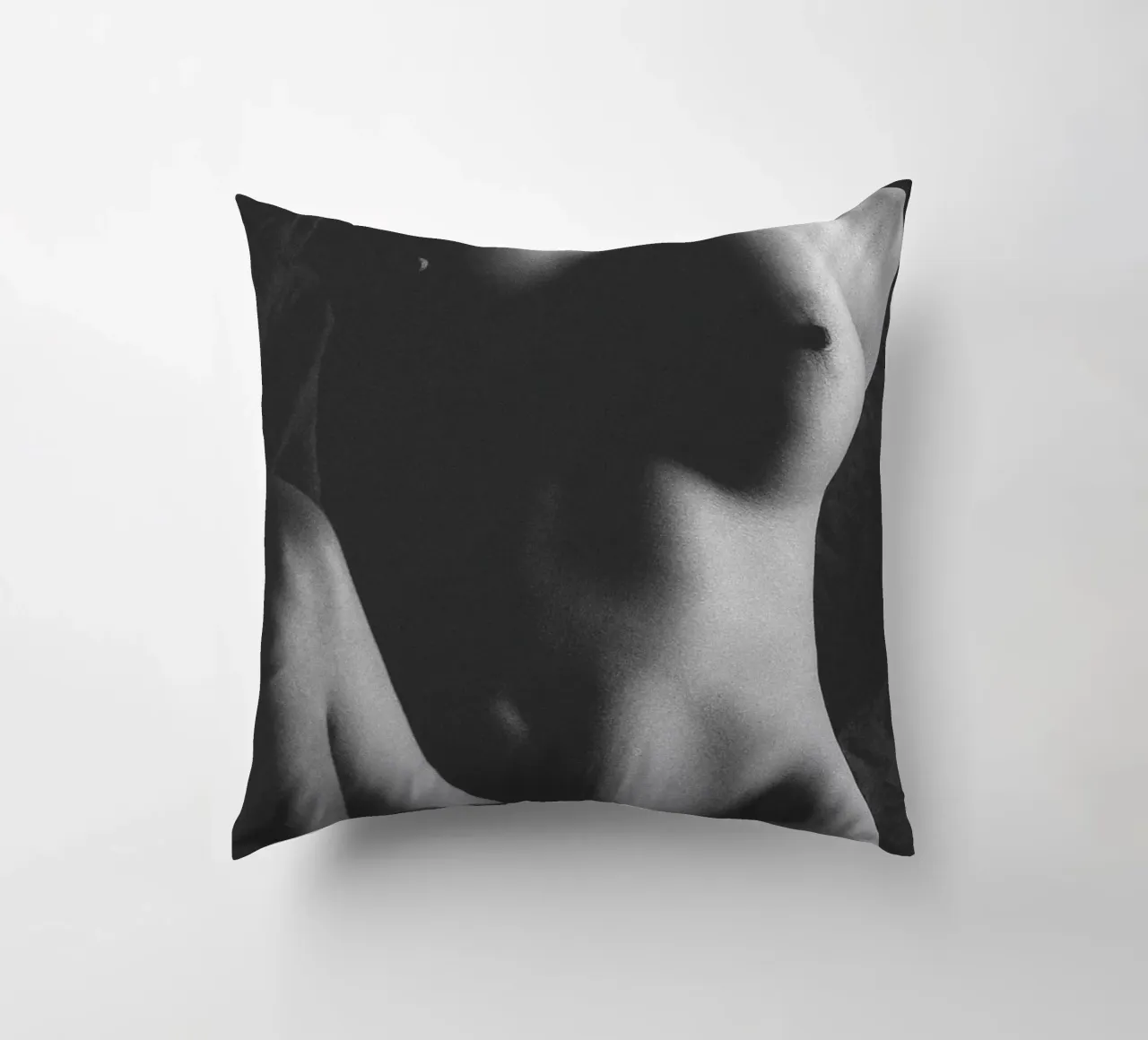 Tori Bodyscape Mono cuscino da Dave Hare Photography
