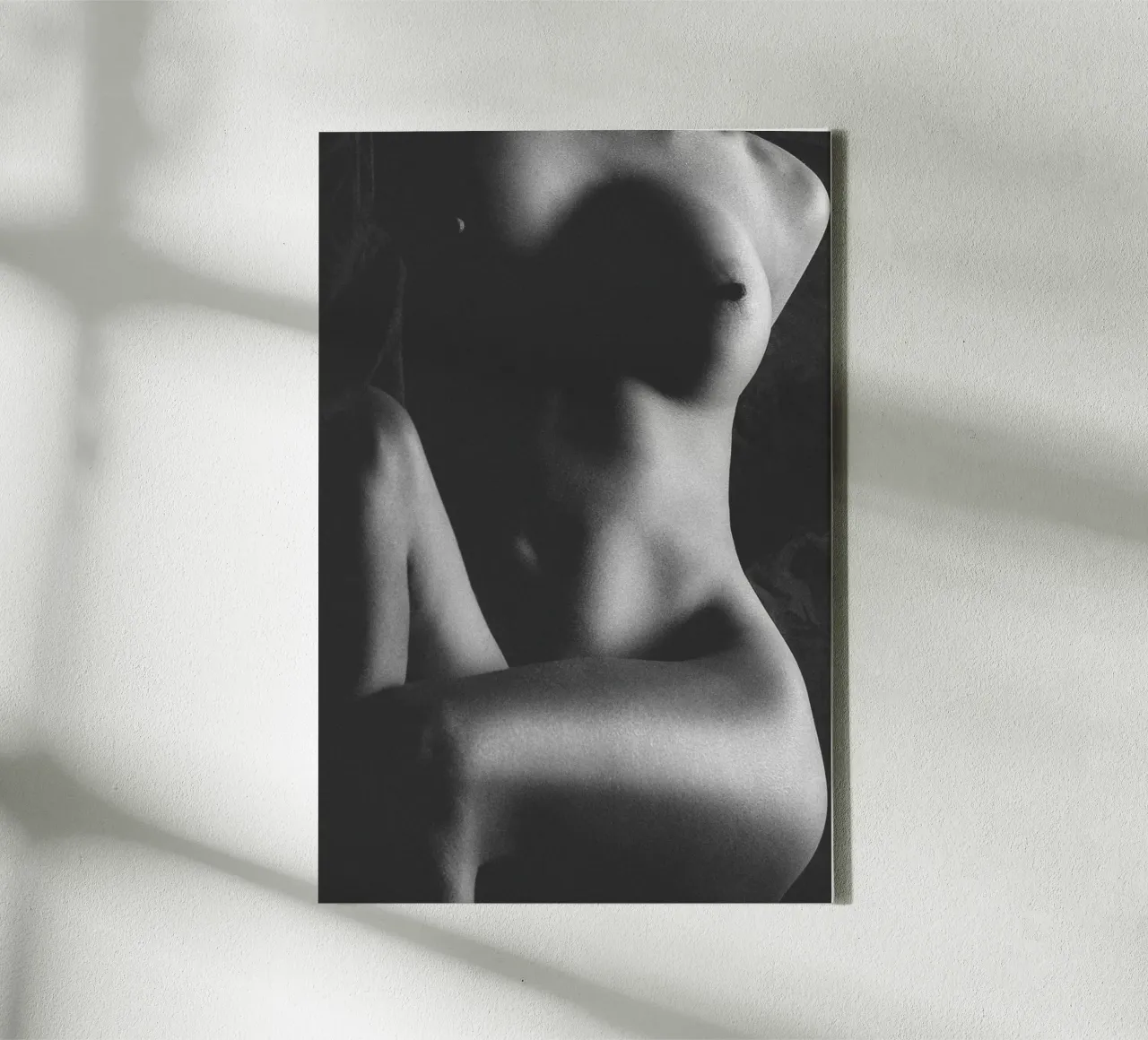 Tori Bodyscape Mono tela con Cornice a cassetta da Dave Hare Photography