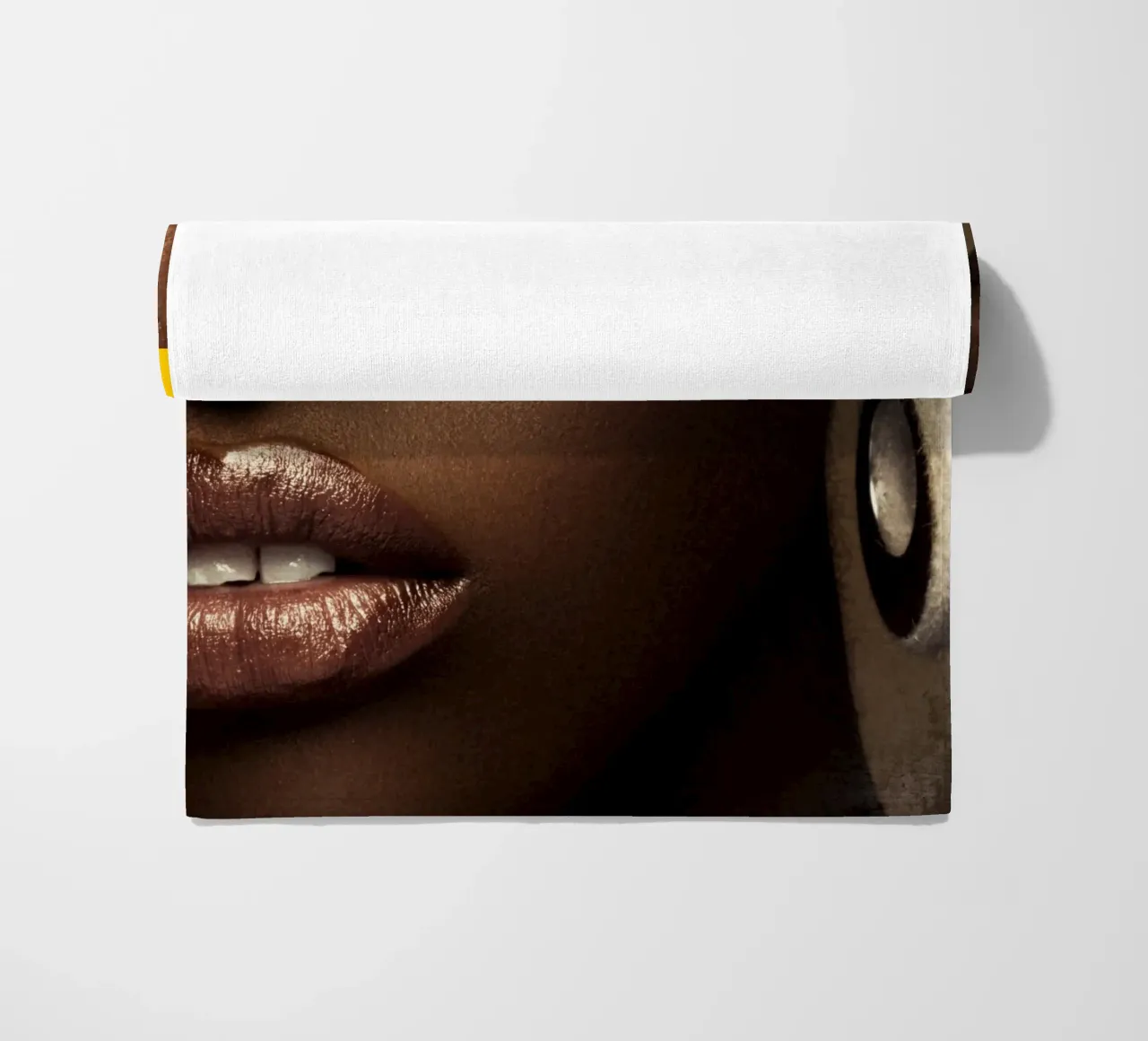 Afro Spectra telo mare da Mathudace Créas