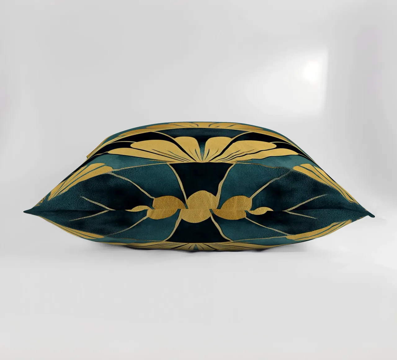 Art Deco "Luxe in Every Line" cuscino da Nikis Art Studio
