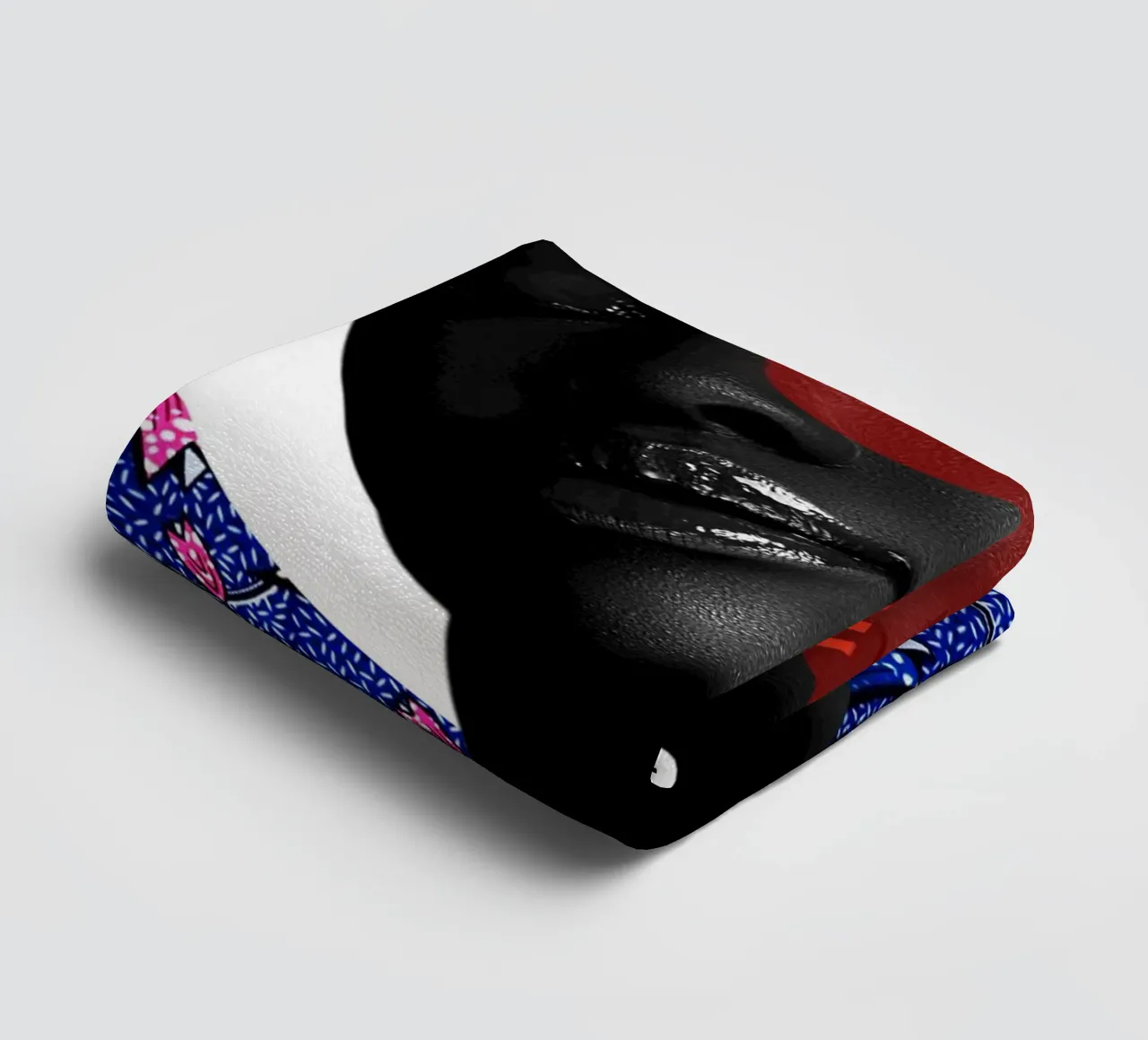 Afro Infinity towel by Mathudace Créas