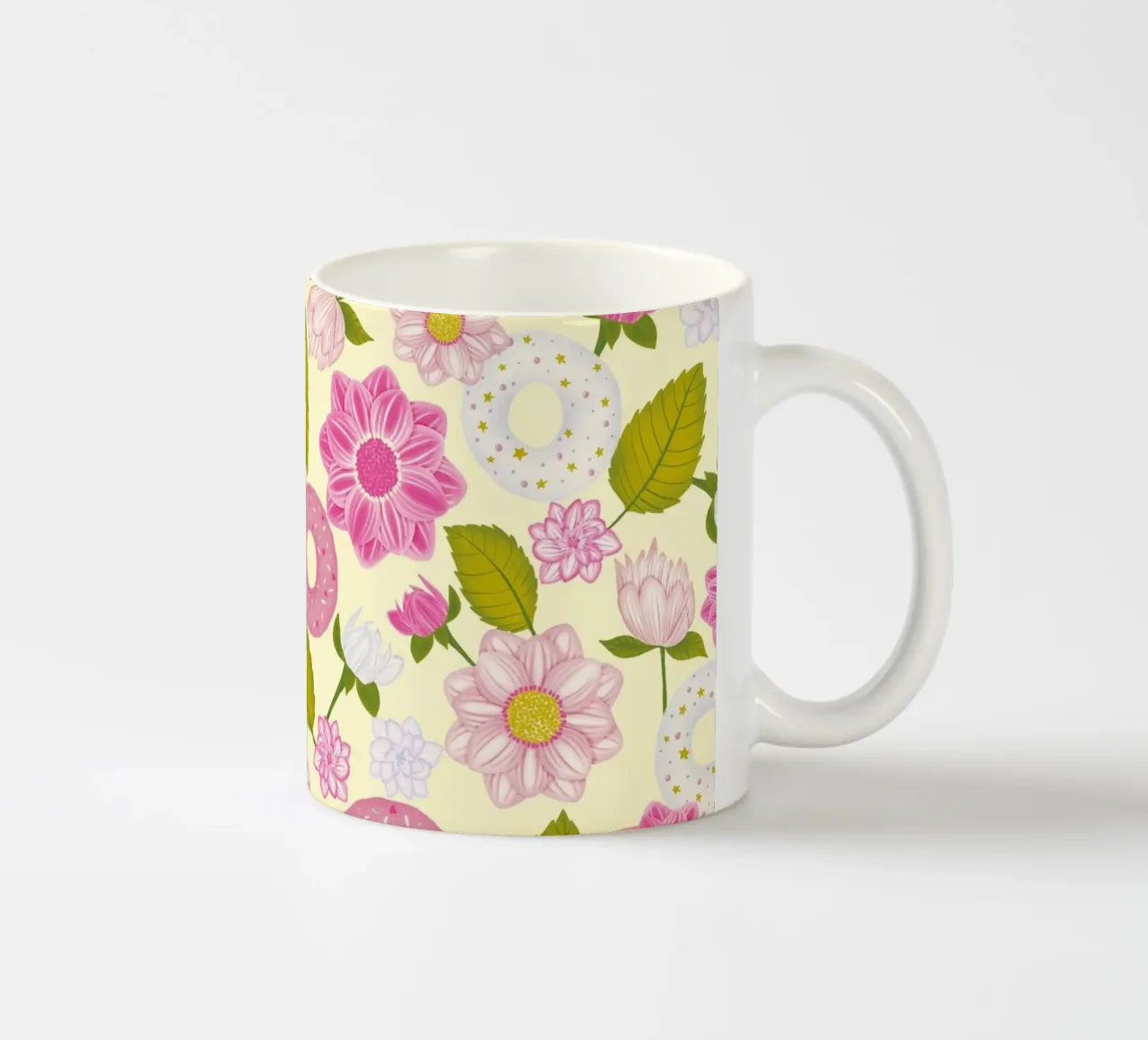 Ciambelle e dalie tazza in ceramica da nicigabrieldesigns