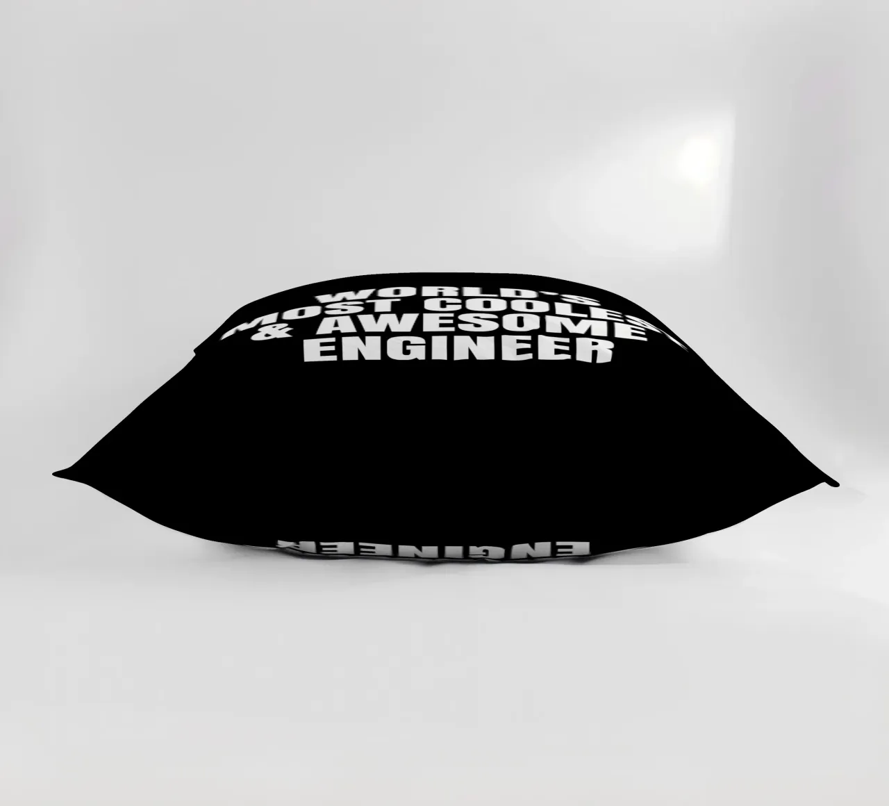 World's most coolest and awesome engineer cuscino da happieeagle