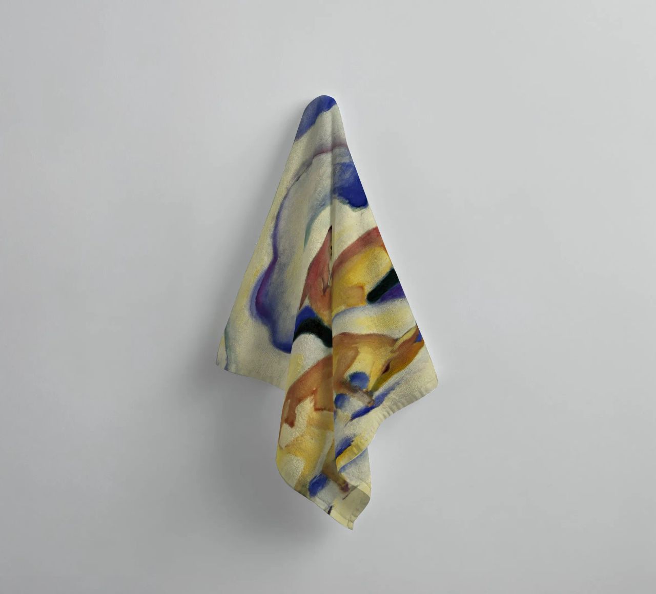 Franz Marc - Hirsche im Schnee Handtuch von ARTOTHEK