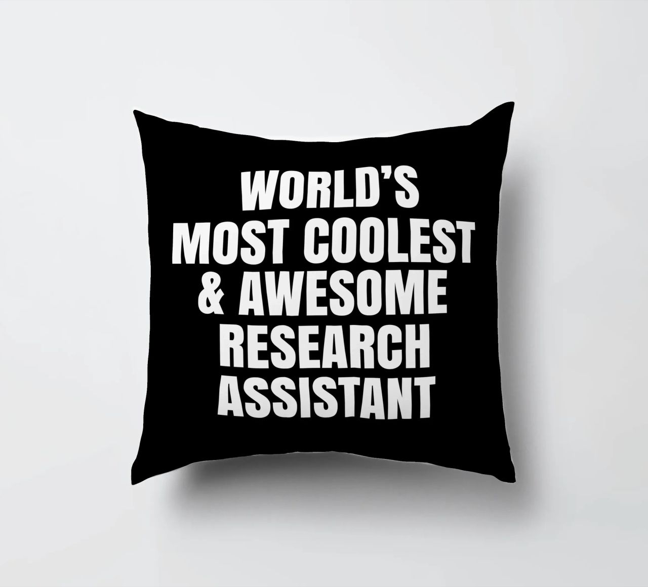 World's most coolest and awesome research assistant cuscino da happieeagle