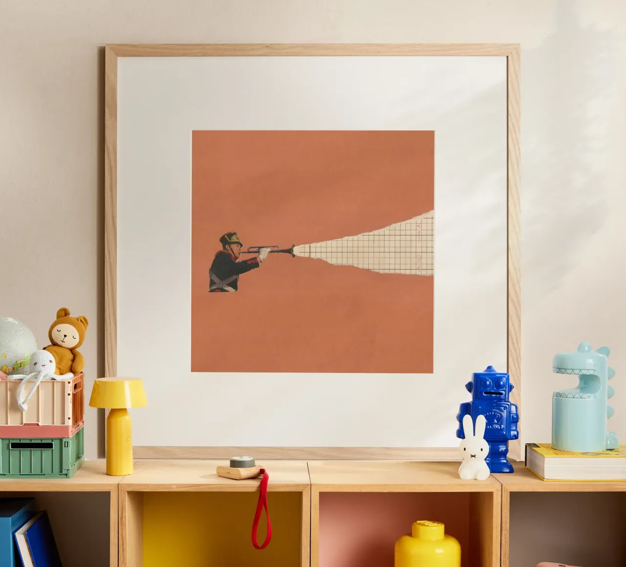 Torn Trumpet poster con telaio in plastica da Carlos Quitério