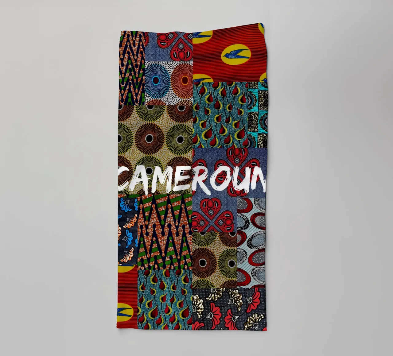 Cameroun towel by Mathudace Créas