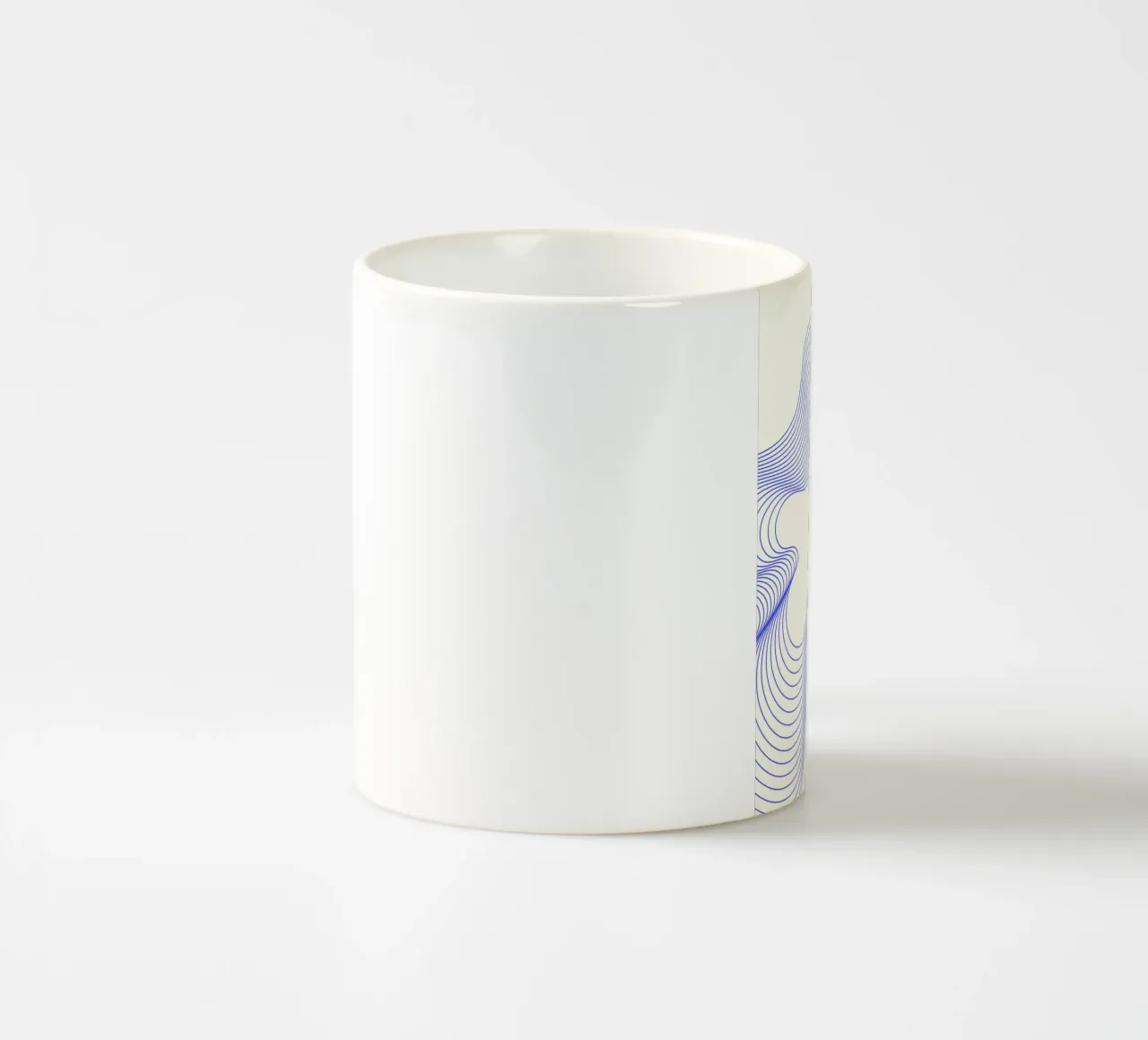 Azure Pulse |  Minimal Art | Hypnotic Blue tazza in ceramica da PrintCessStudio