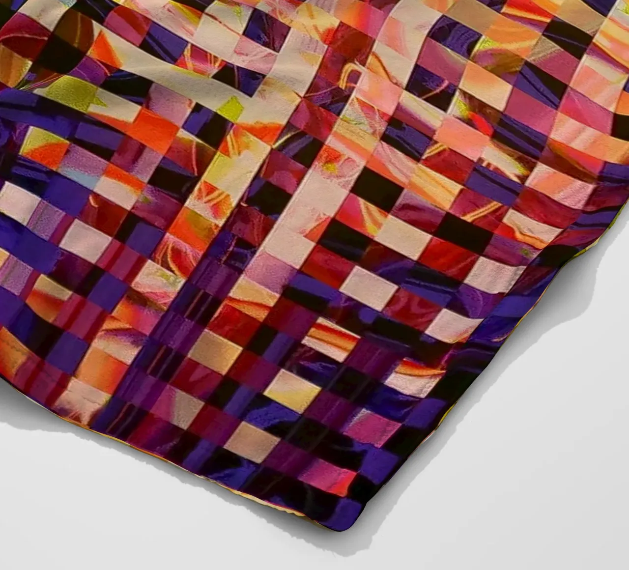 Visible-invisible fleece blanket by Edenart