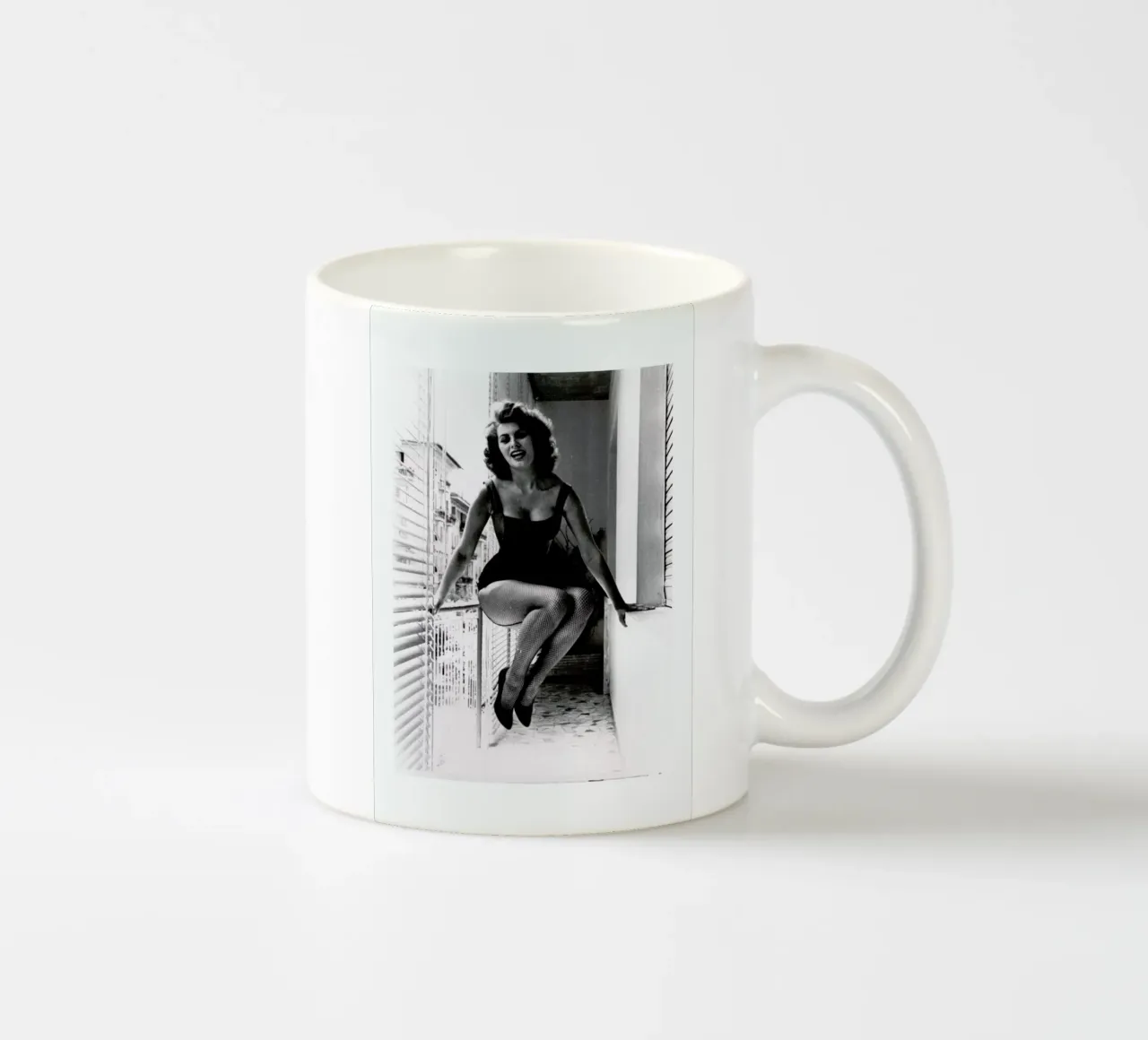Sophia Loren tazza in ceramica da Gallery Print and Art Limited