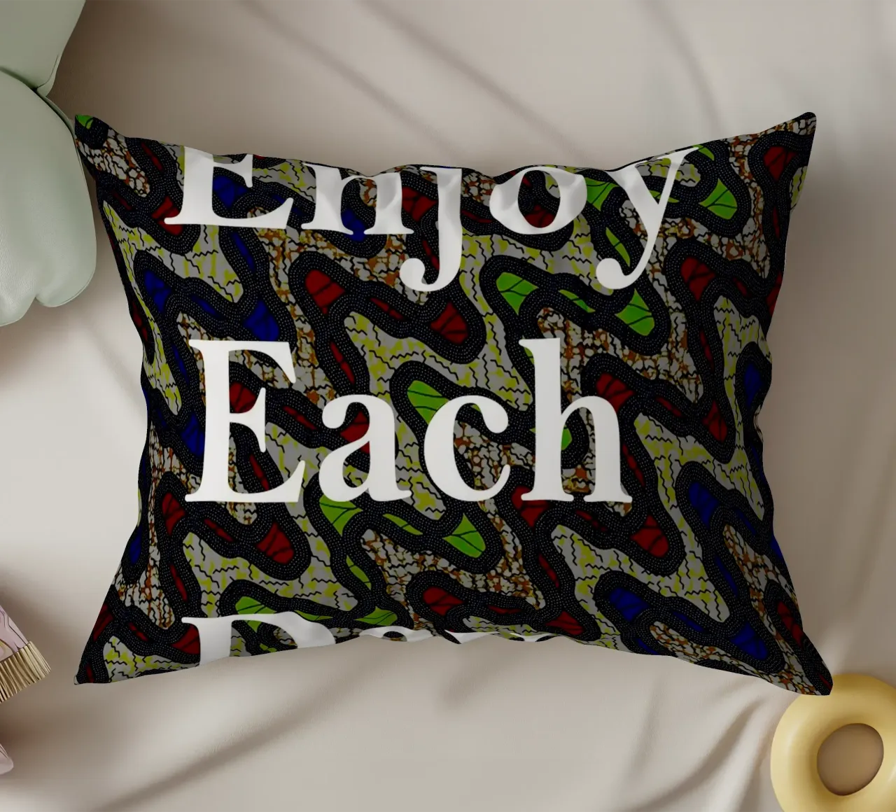 Enjoy each day cuscino da Mathudace Créas