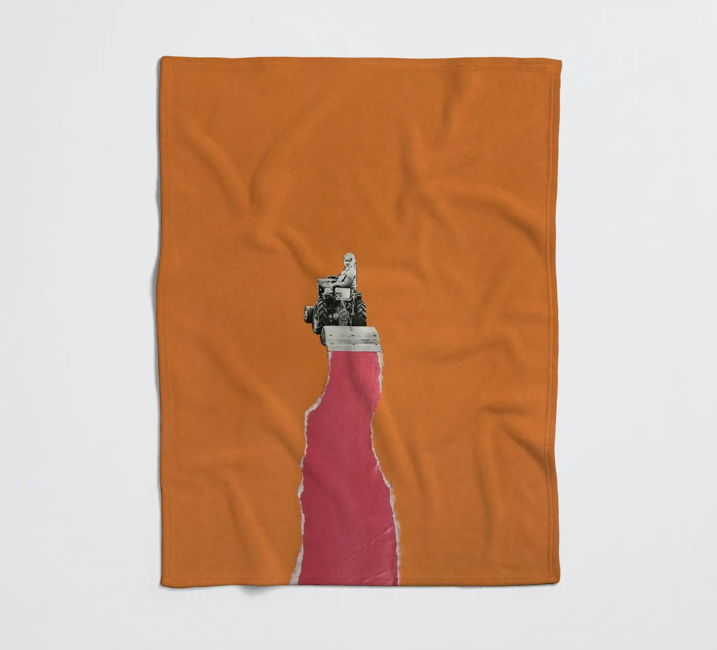 Tractorette fleece blanket by Carlos Quitério