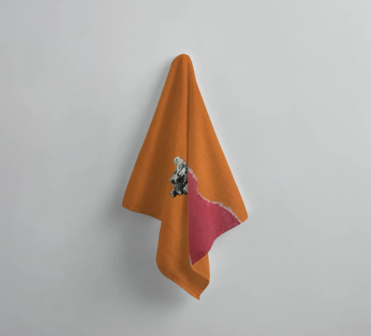 Tractorette towel by Carlos Quitério