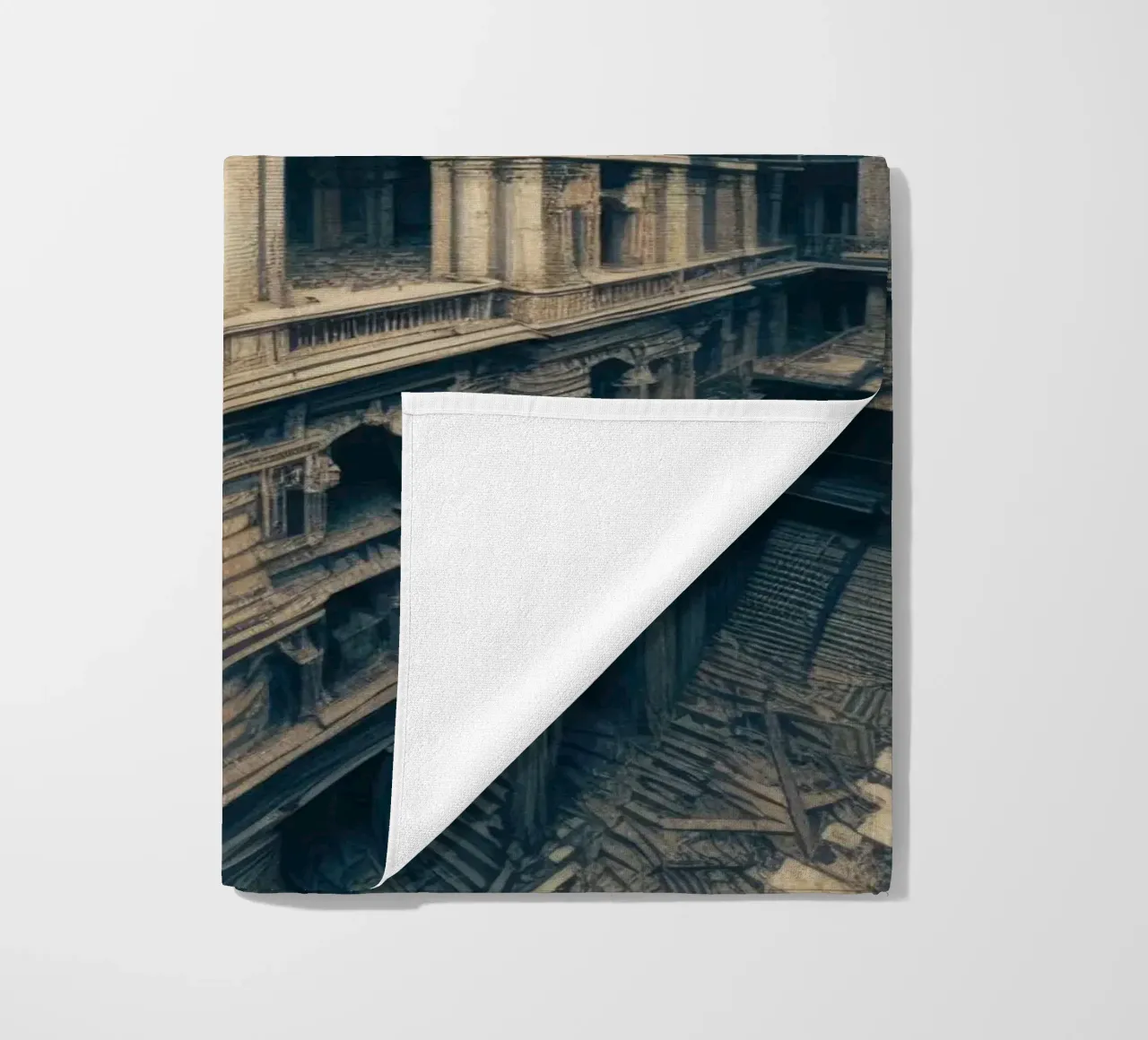 Sphere 003 - Intricate Abandoned Structure telo mare da Spheres