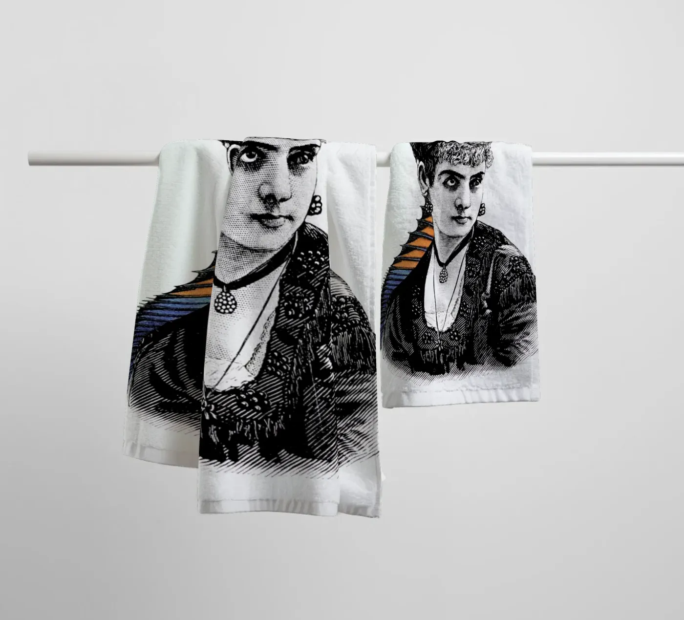 Amelia Handtuch von The Gently Unfurling Sneak