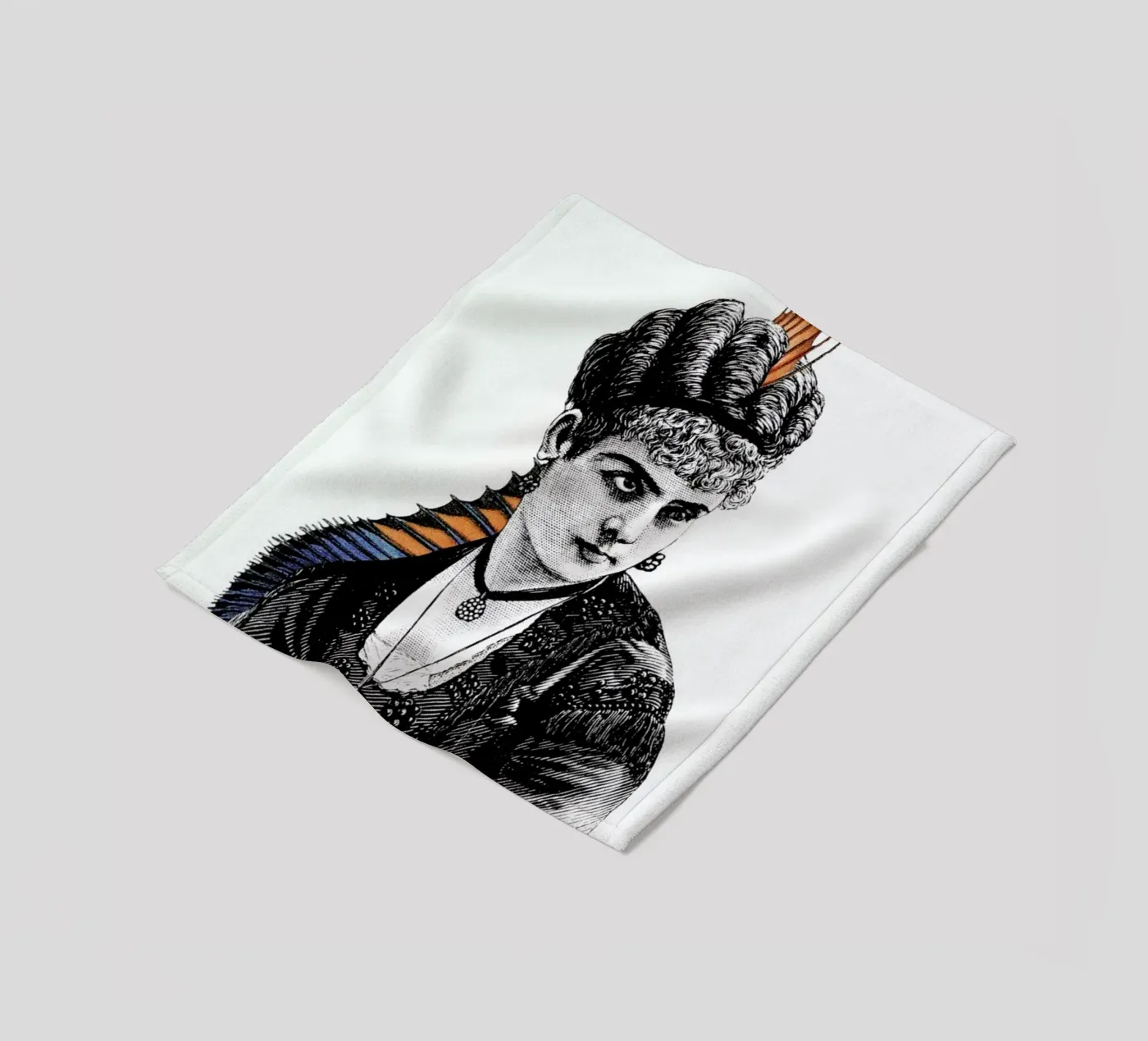 Amelia coperta in pile da The Gently Unfurling Sneak