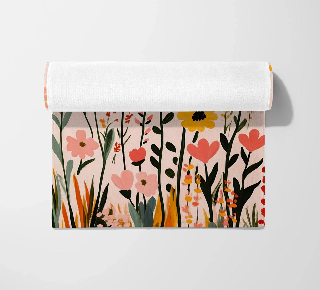 Wildblumen Strandtuch von Olga Wildrose