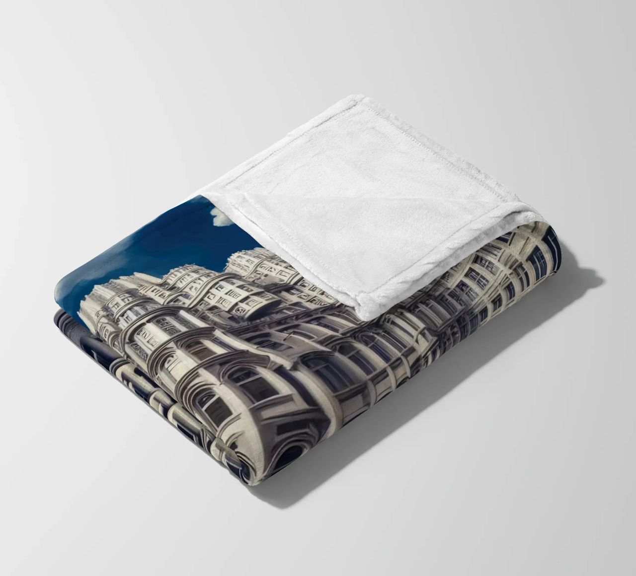 Sphere 025 - Futuristic Gothic Architecture coperta in pile da Spheres
