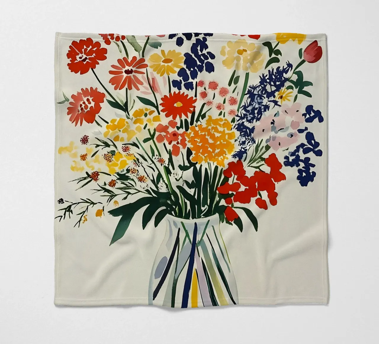 Blumenstrauß in Vase Fleecedecke von IamHomeStudio