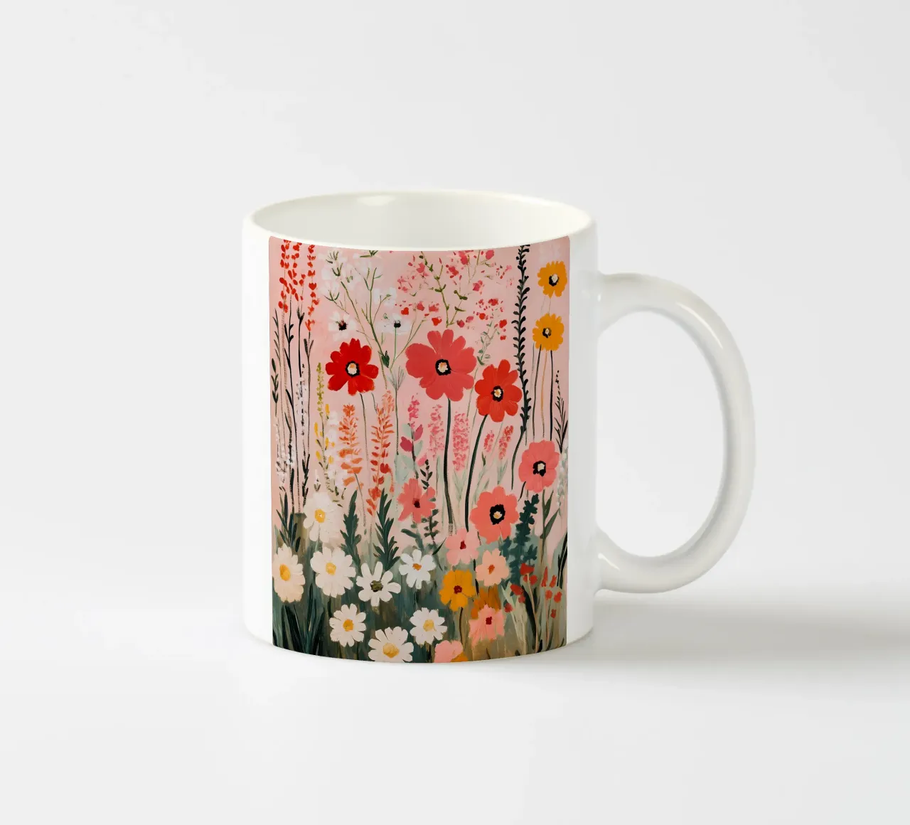 Campo di margherite e fiori selvatici tazza in ceramica da IamHomeStudio