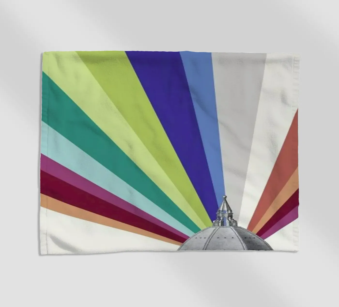 Tower Rainbow telo mare da The Gently Unfurling Sneak