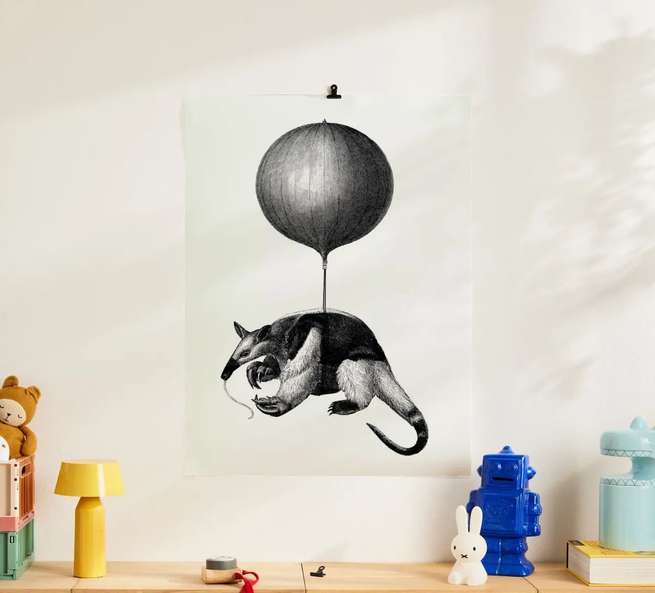 Anteater Balloon poster con telaio in alluminio da The Gently Unfurling Sneak