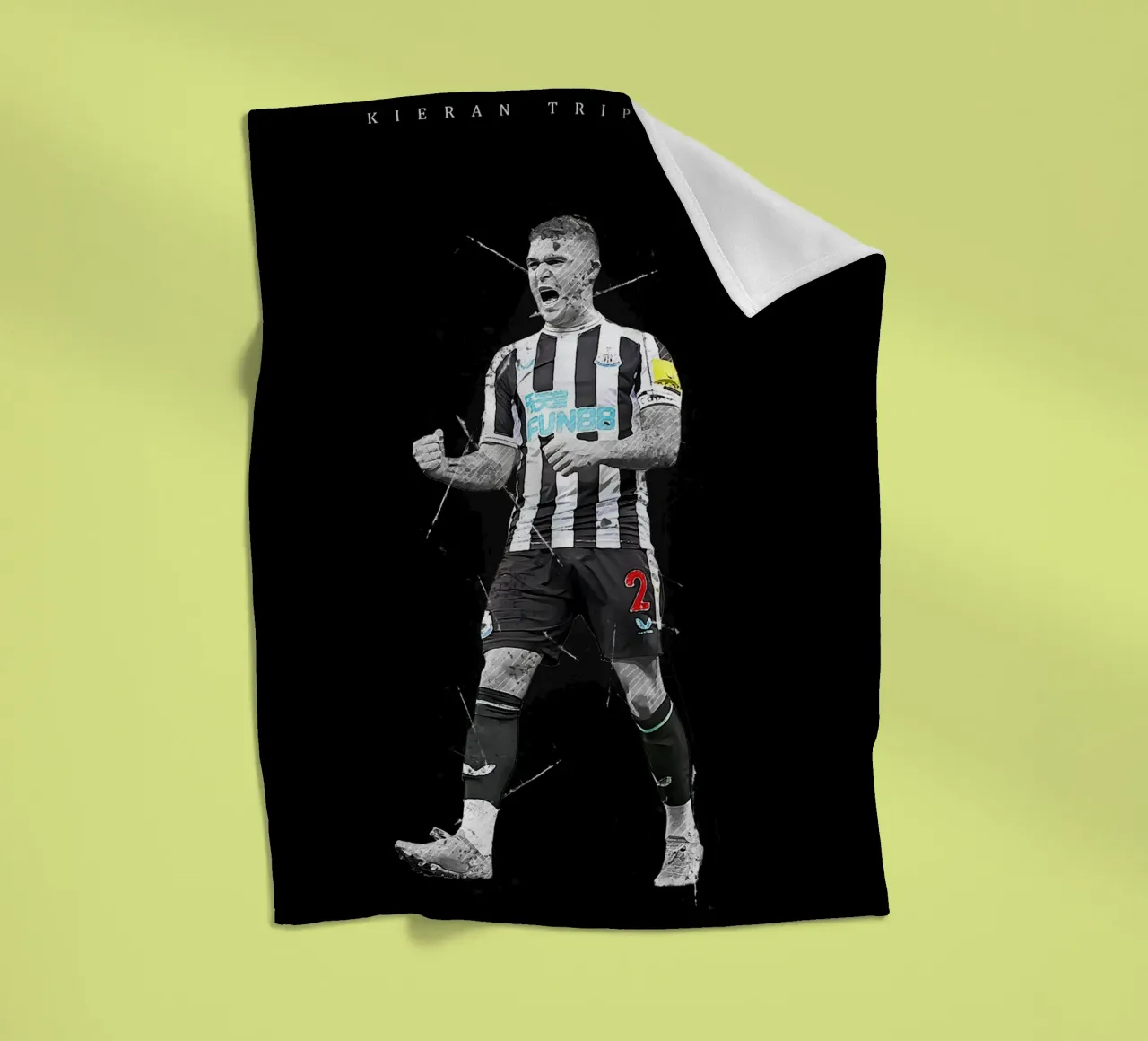 Kieran Trippier coperta in pile da tenten