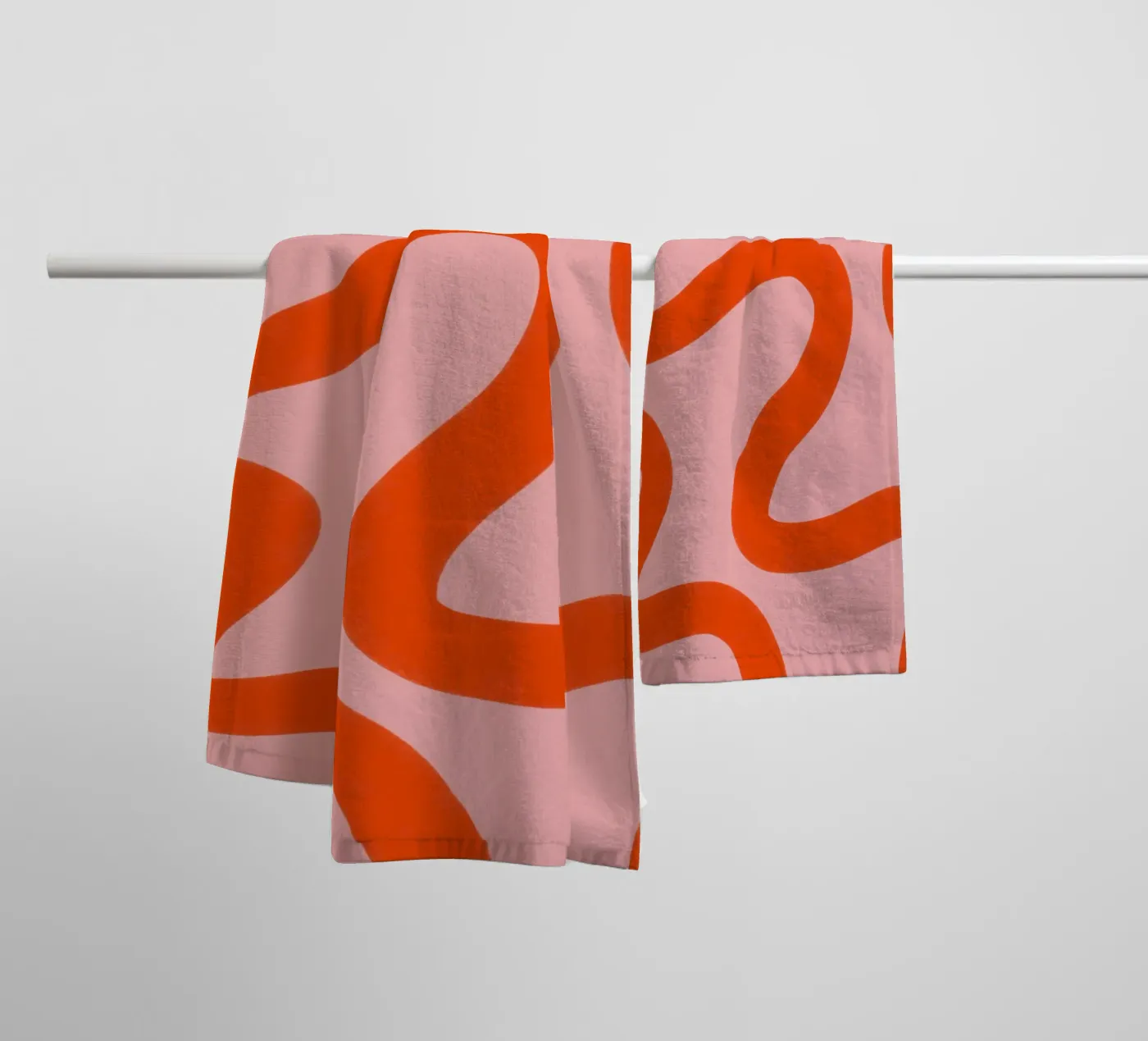 Bloom Grace towel by Mathudace Créas