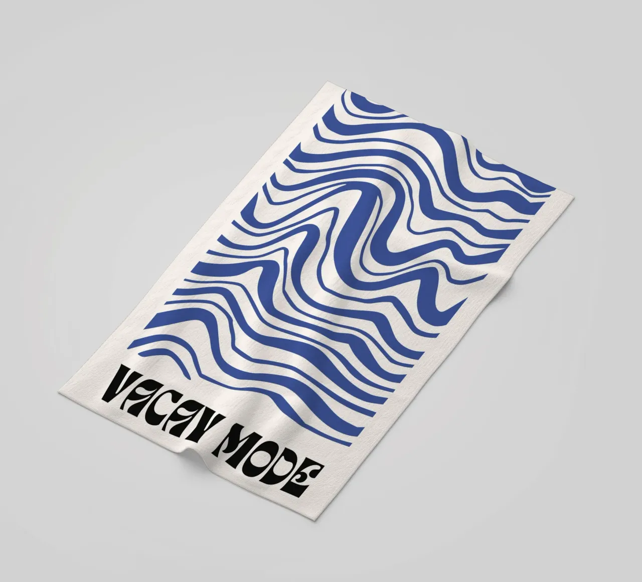 Vacay Mode  |  Contemporary Wavy Design telo mare da PrintCessStudio