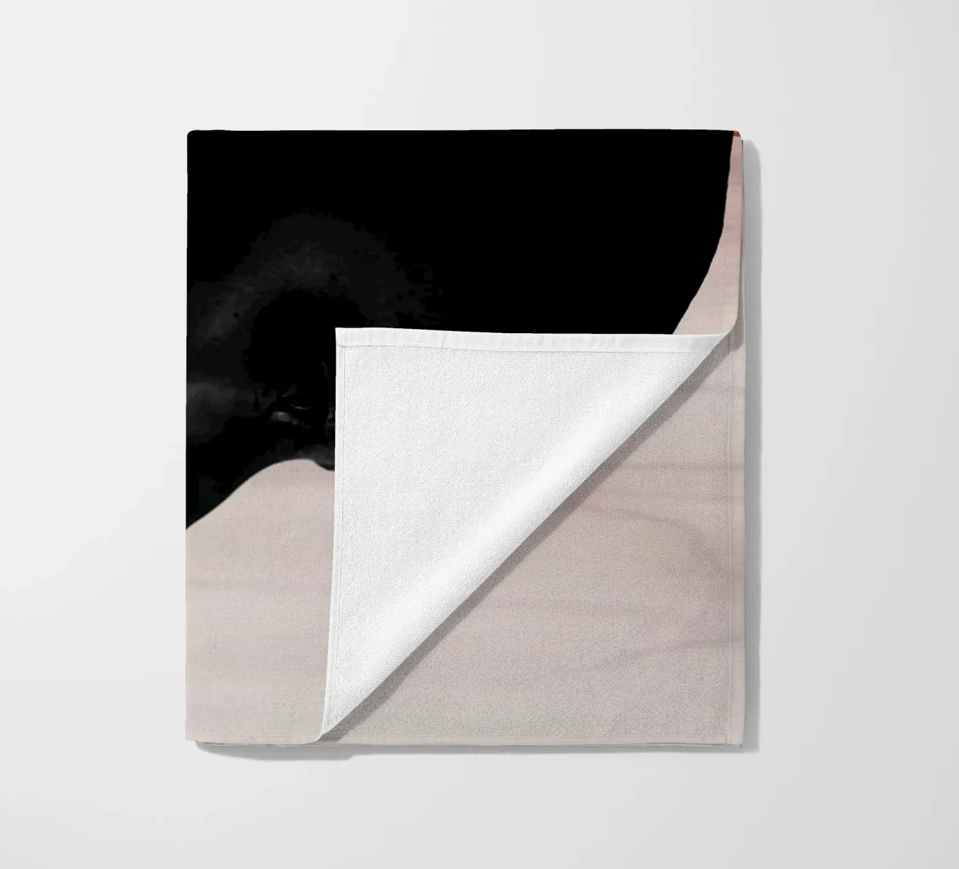 Afro Whispers beach towel by Mathudace Créas