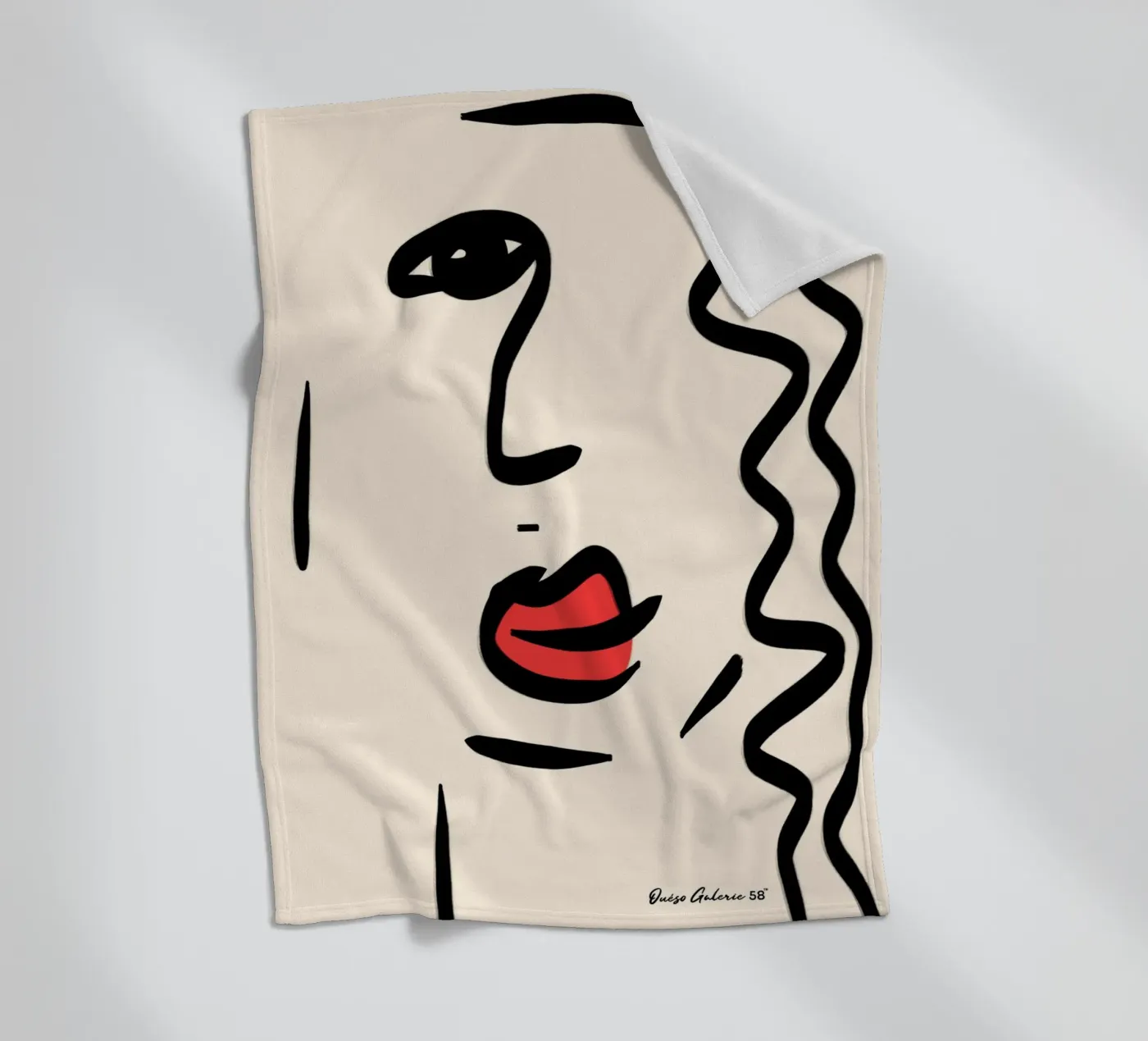 Clouded Reflections Fleecedecke von Mike Leymi