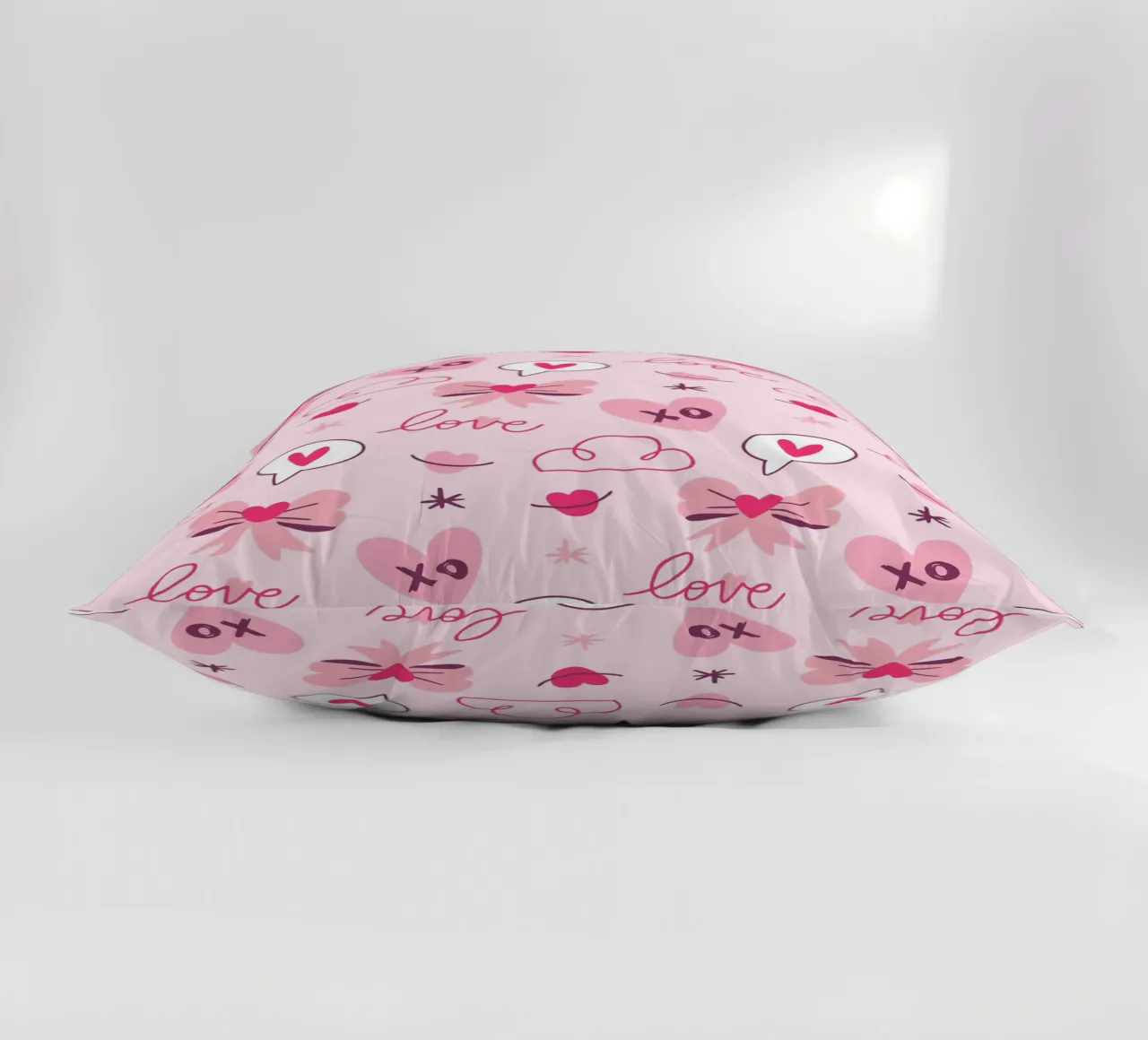 Amore e cuori cuscino da Kiroiharu