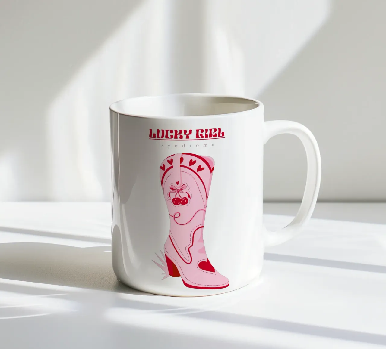 Sindrome della ragazza fortunata tazza in ceramica da Kika illu