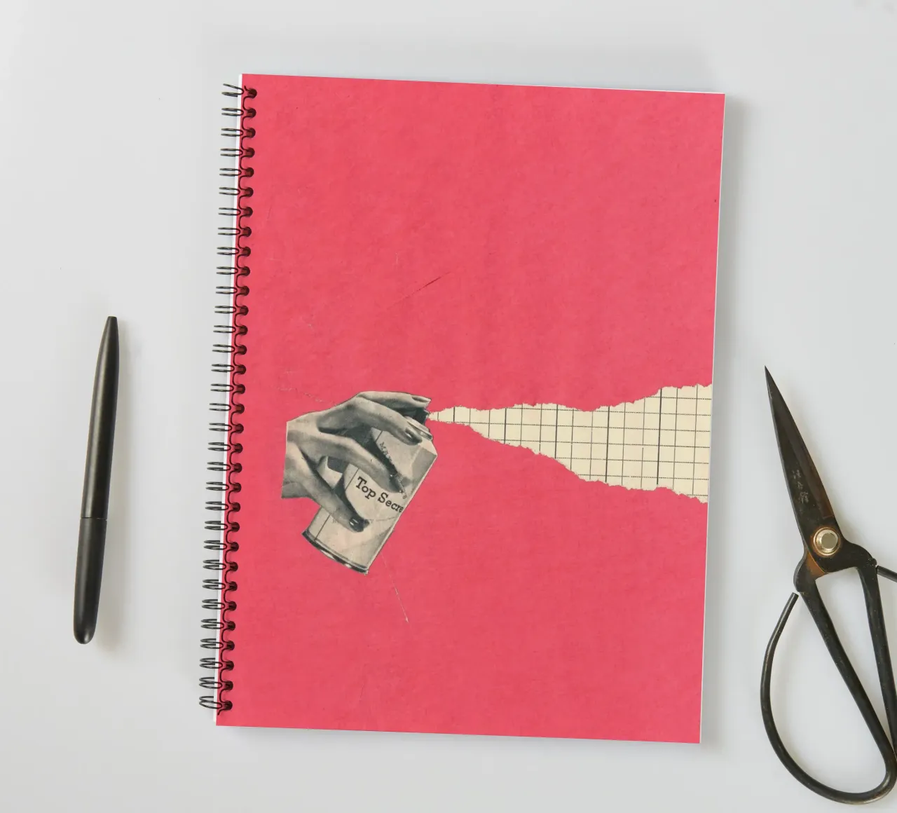 Spray Torn spiral notebook by Carlos Quitério