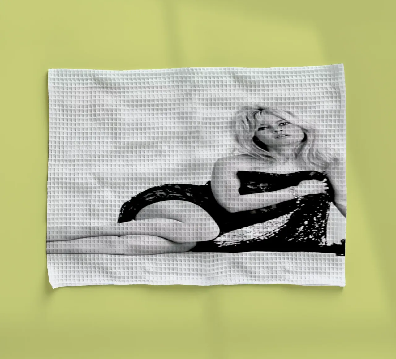 Brigitte Bardot canovaccio da cucina da Gallery Print and Art Limited