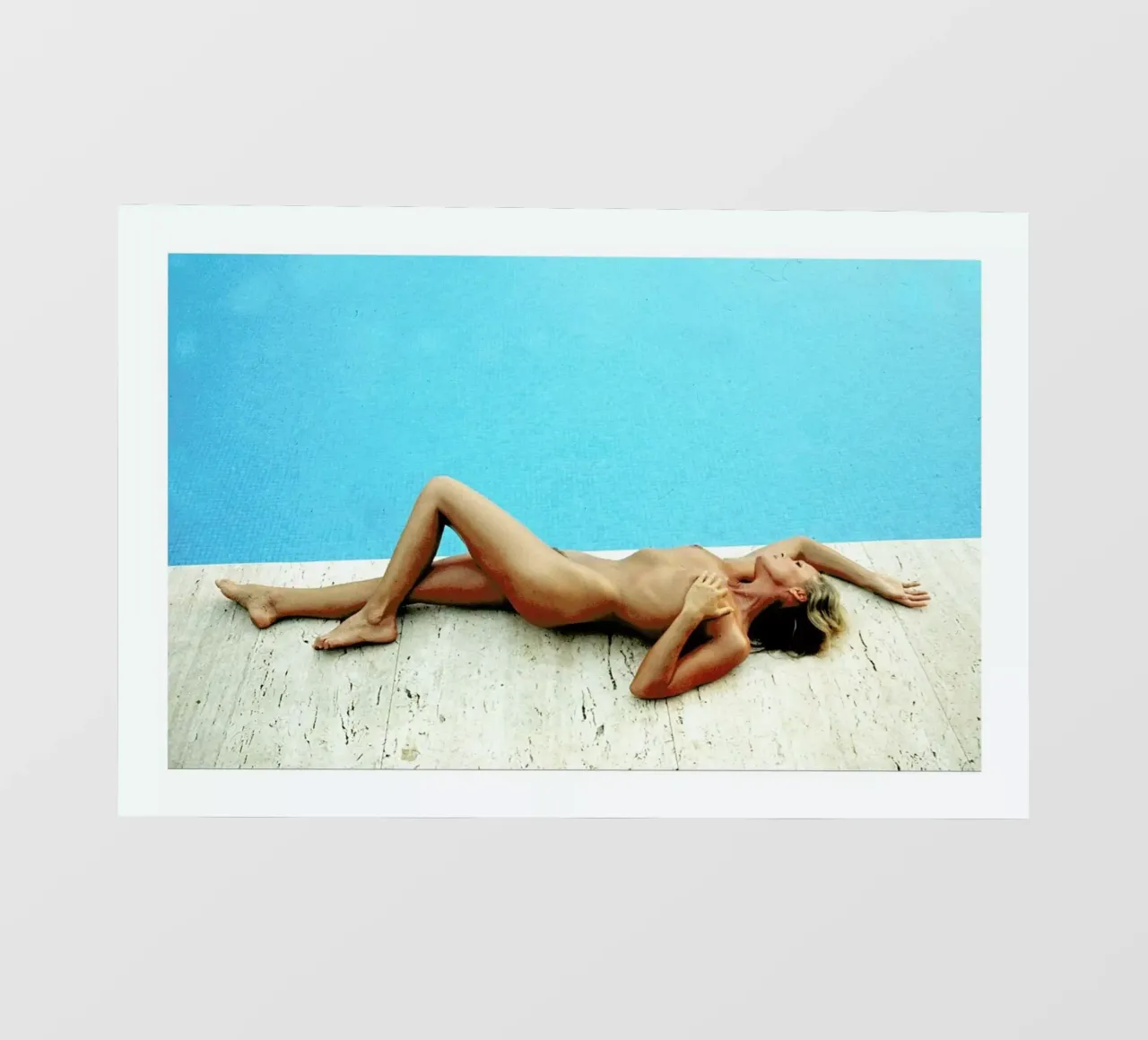 Ursula Andress in Saint Tropez pellicola backlit da Gallery Print and Art Limited