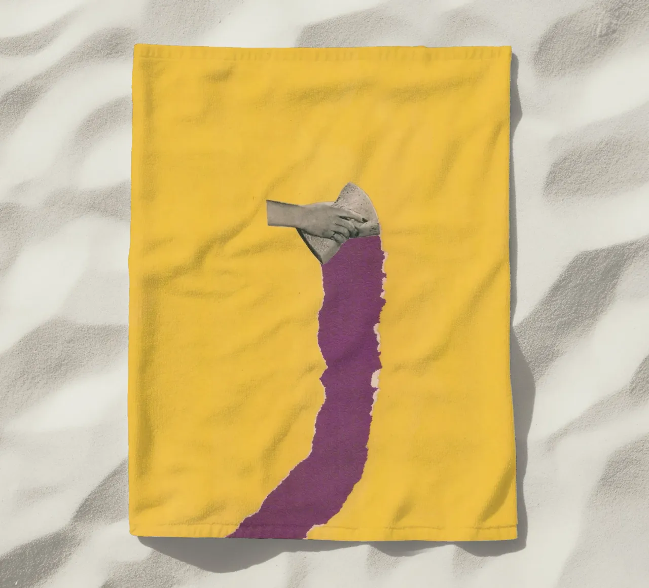 Sponge Torn beach towel by Carlos Quitério