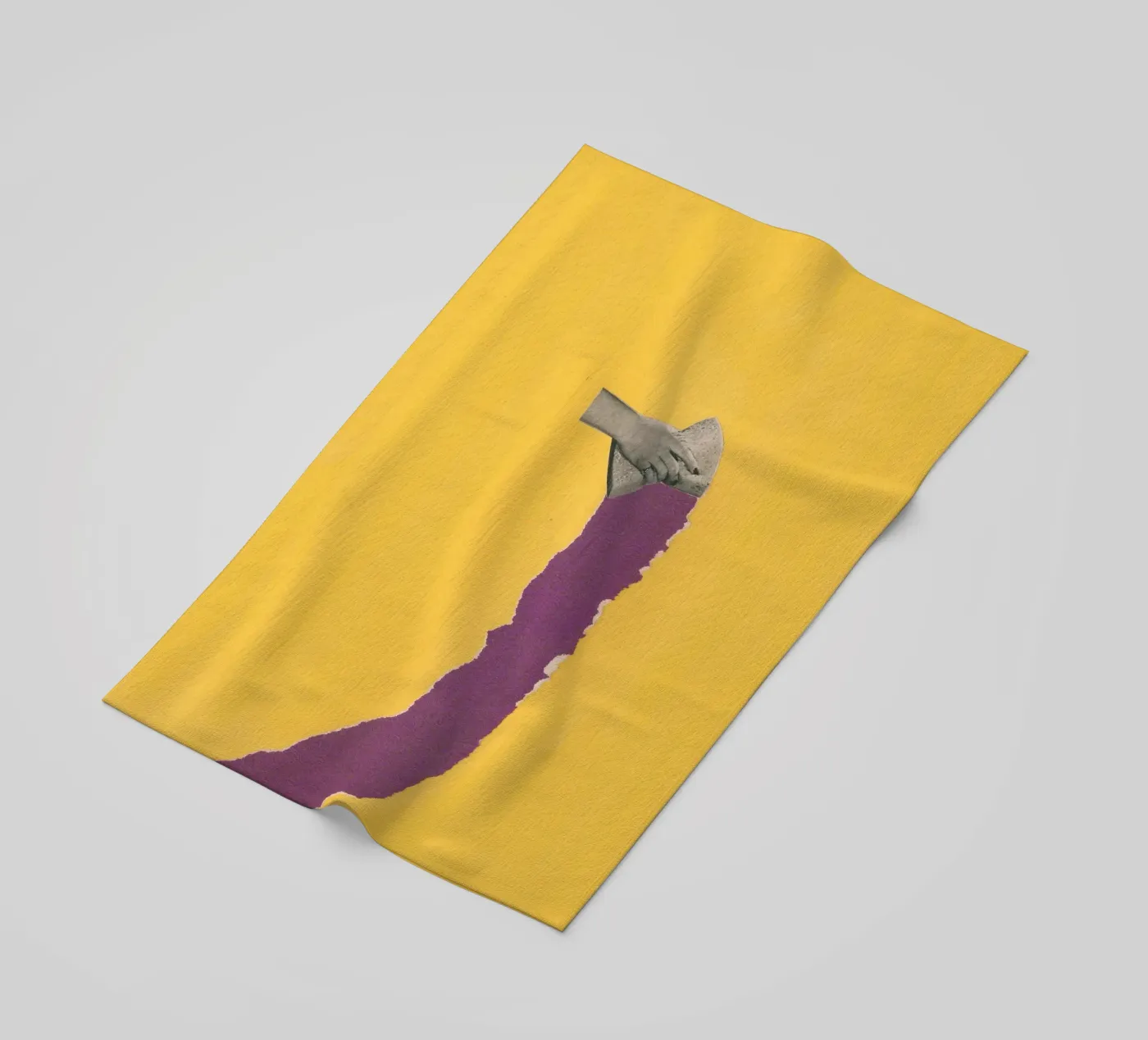 Sponge Torn beach towel by Carlos Quitério