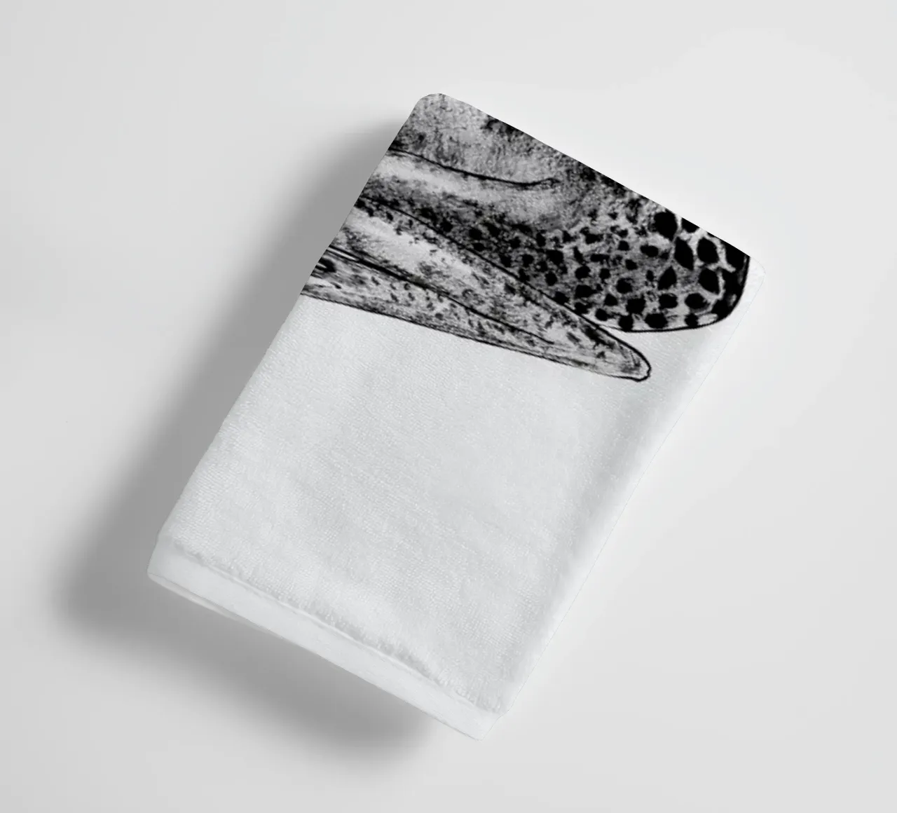 Frog towel by Tvinkla